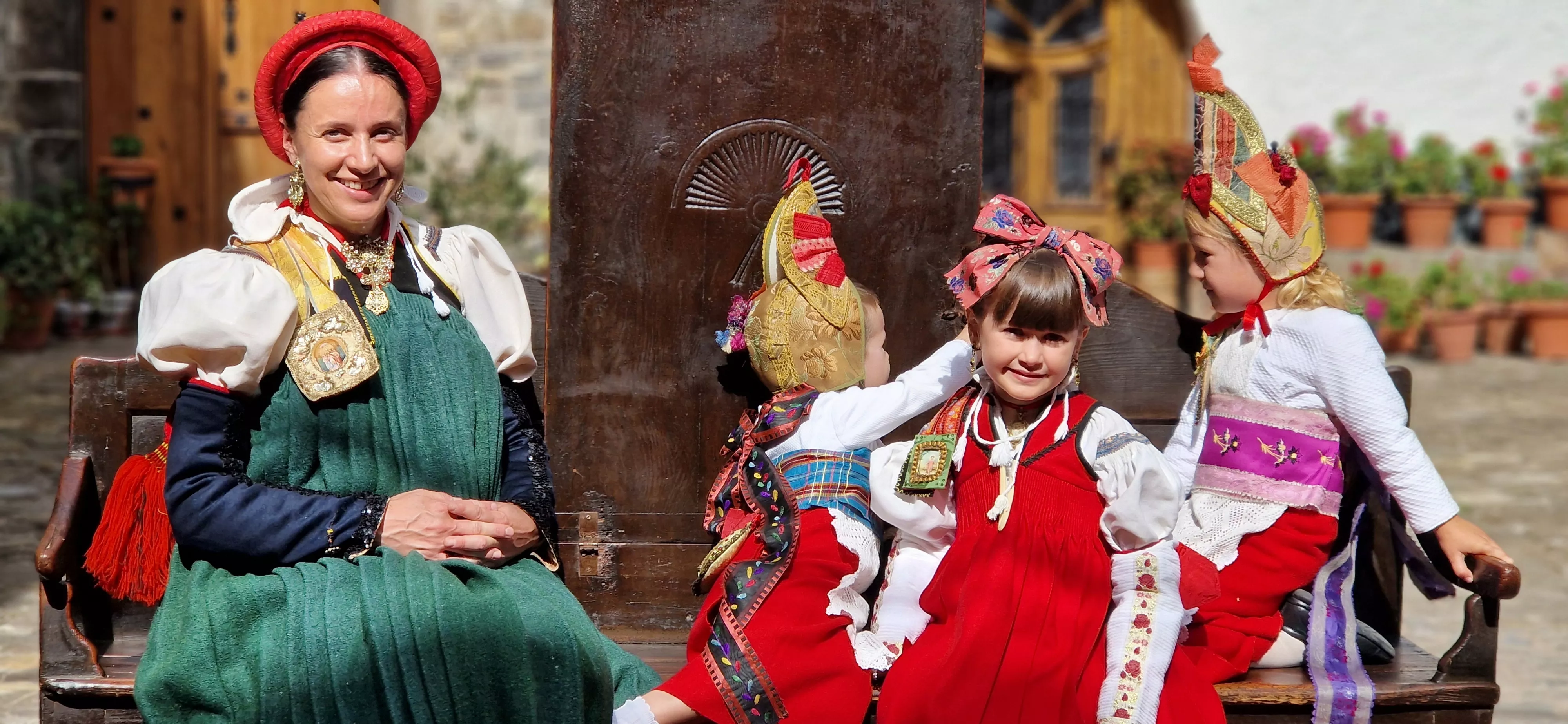 Día del traje típico ansotano. Foto Myriam Martínez 