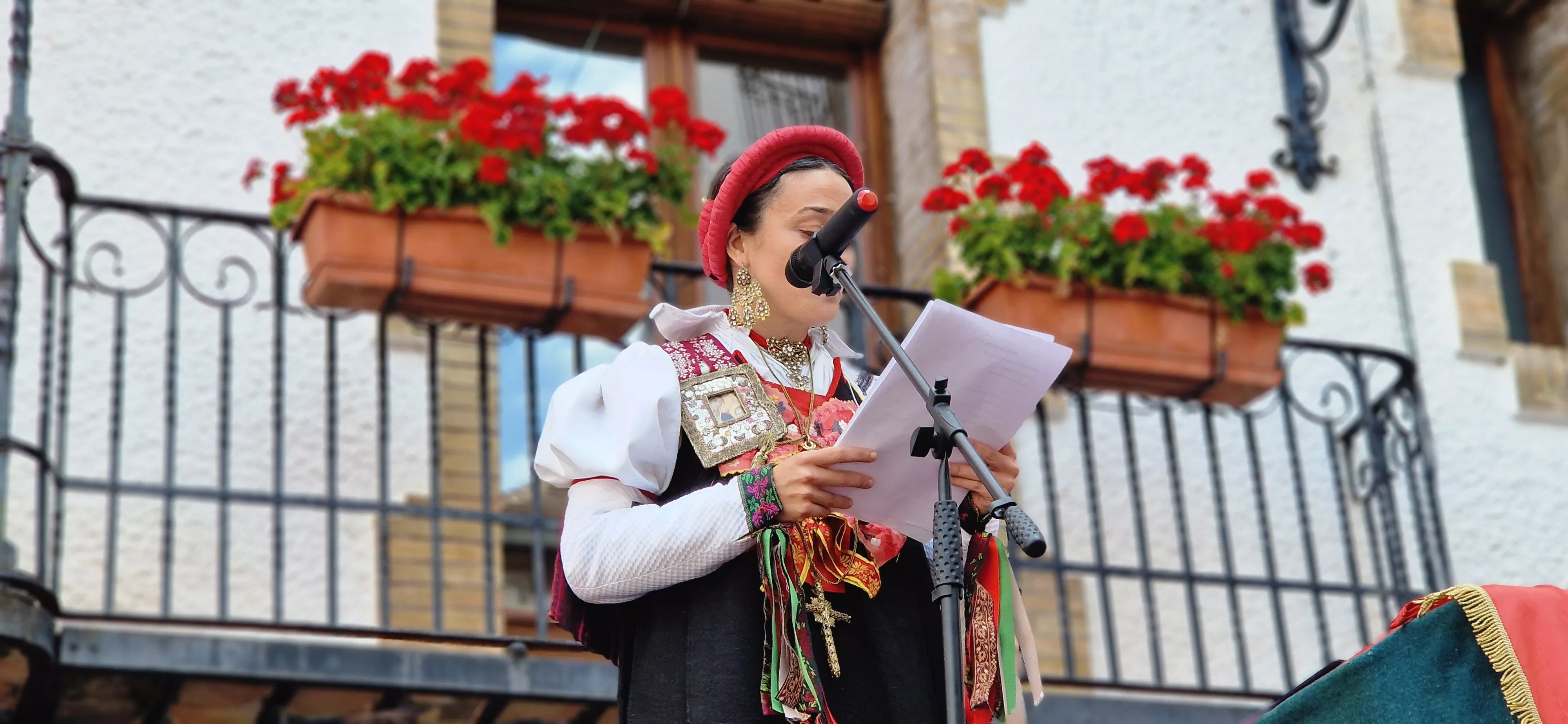 Día del traje típico ansotano. Foto Myriam Martínez 