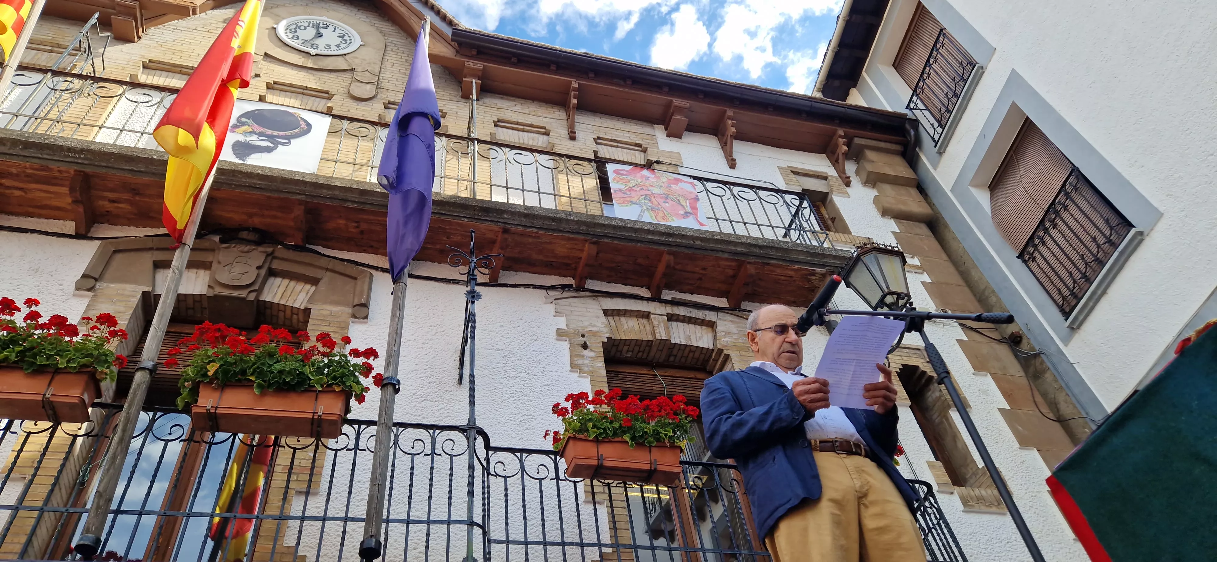 Día del traje típico ansotano. Foto Myriam Martínez 