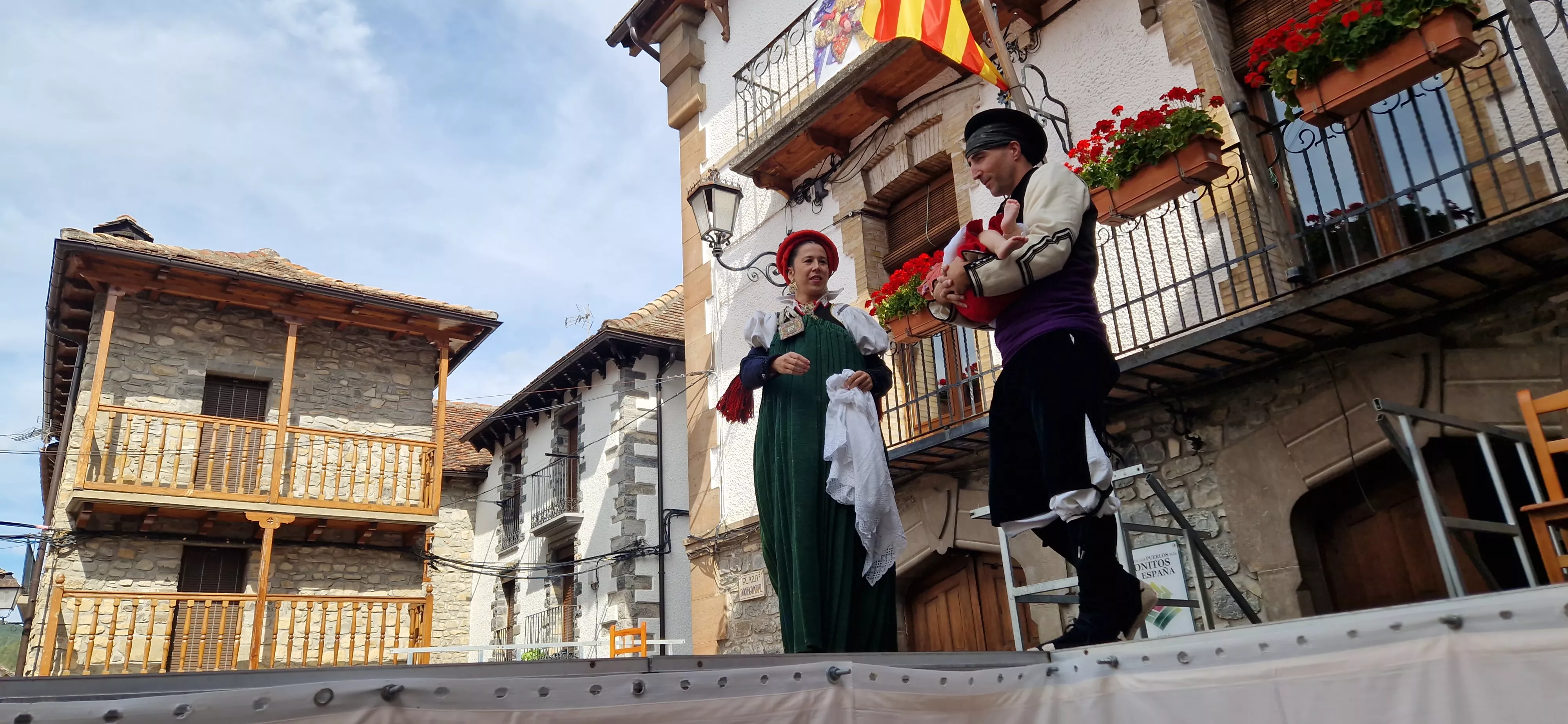 Día del traje típico ansotano. Foto Myriam Martínez 