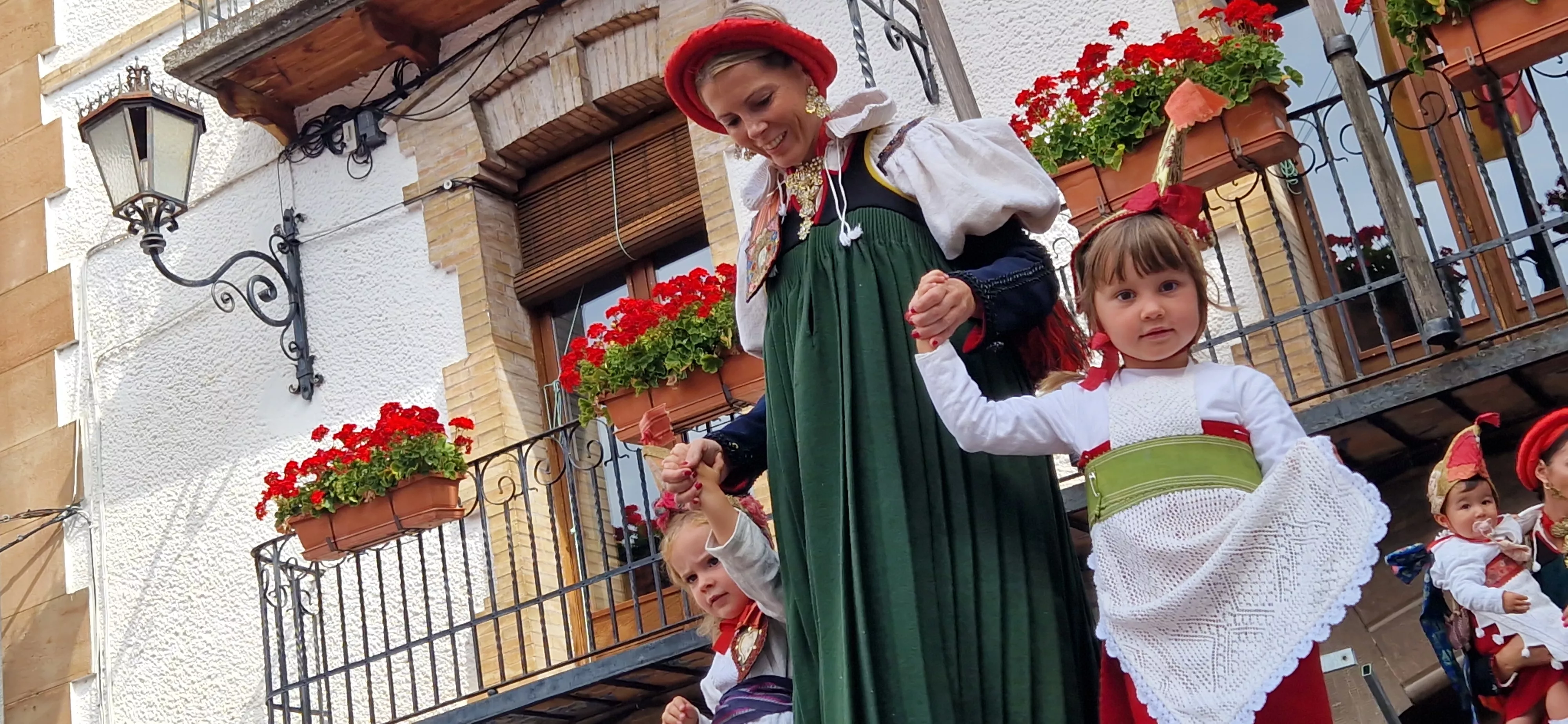 Día del traje típico ansotano. Foto Myriam Martínez 