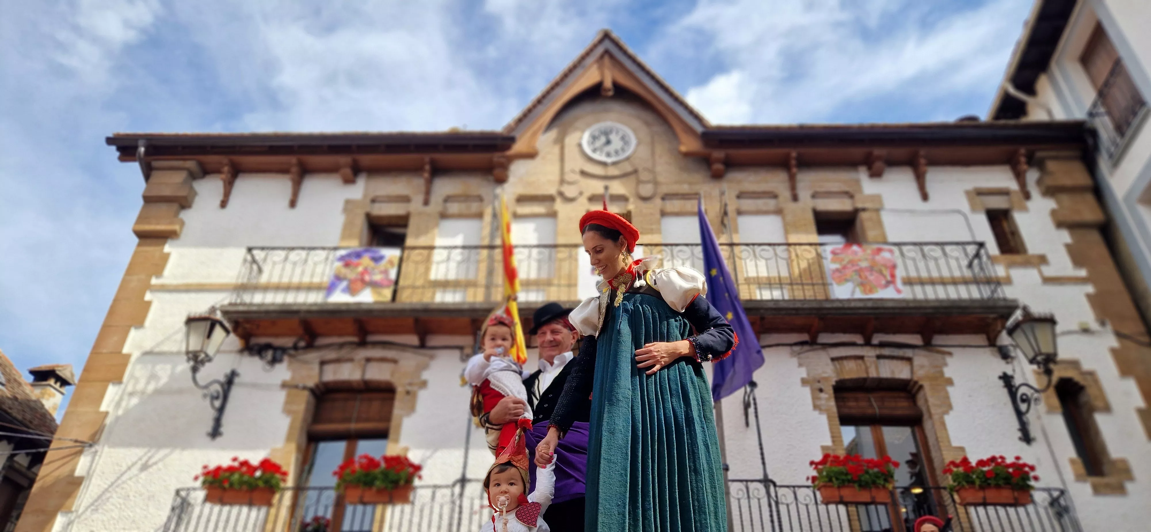 Día del traje típico ansotano. Foto Myriam Martínez 