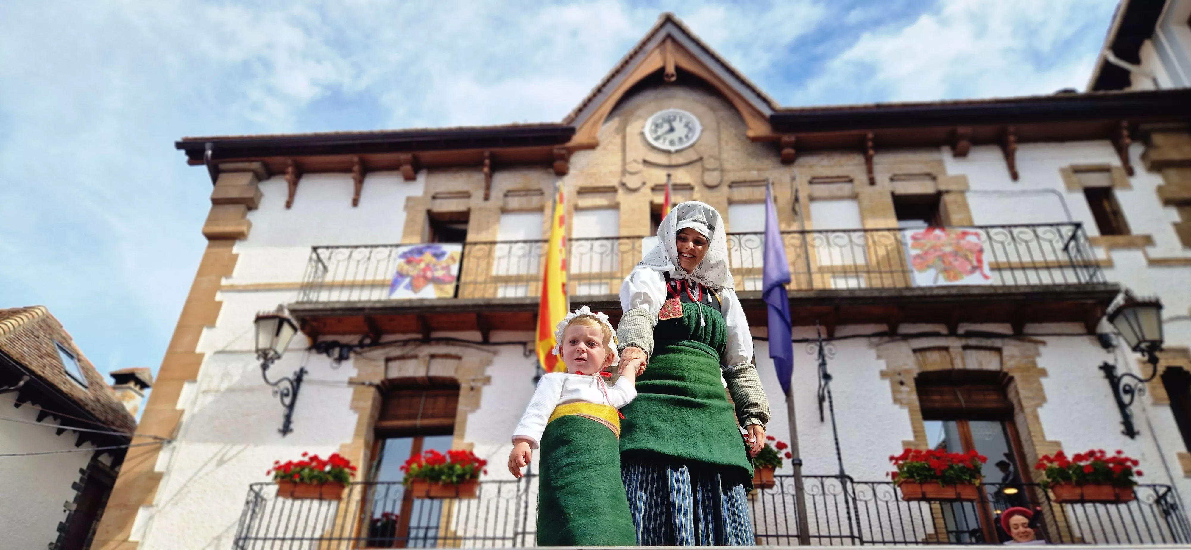 Día del traje típico ansotano. Foto Myriam Martínez 