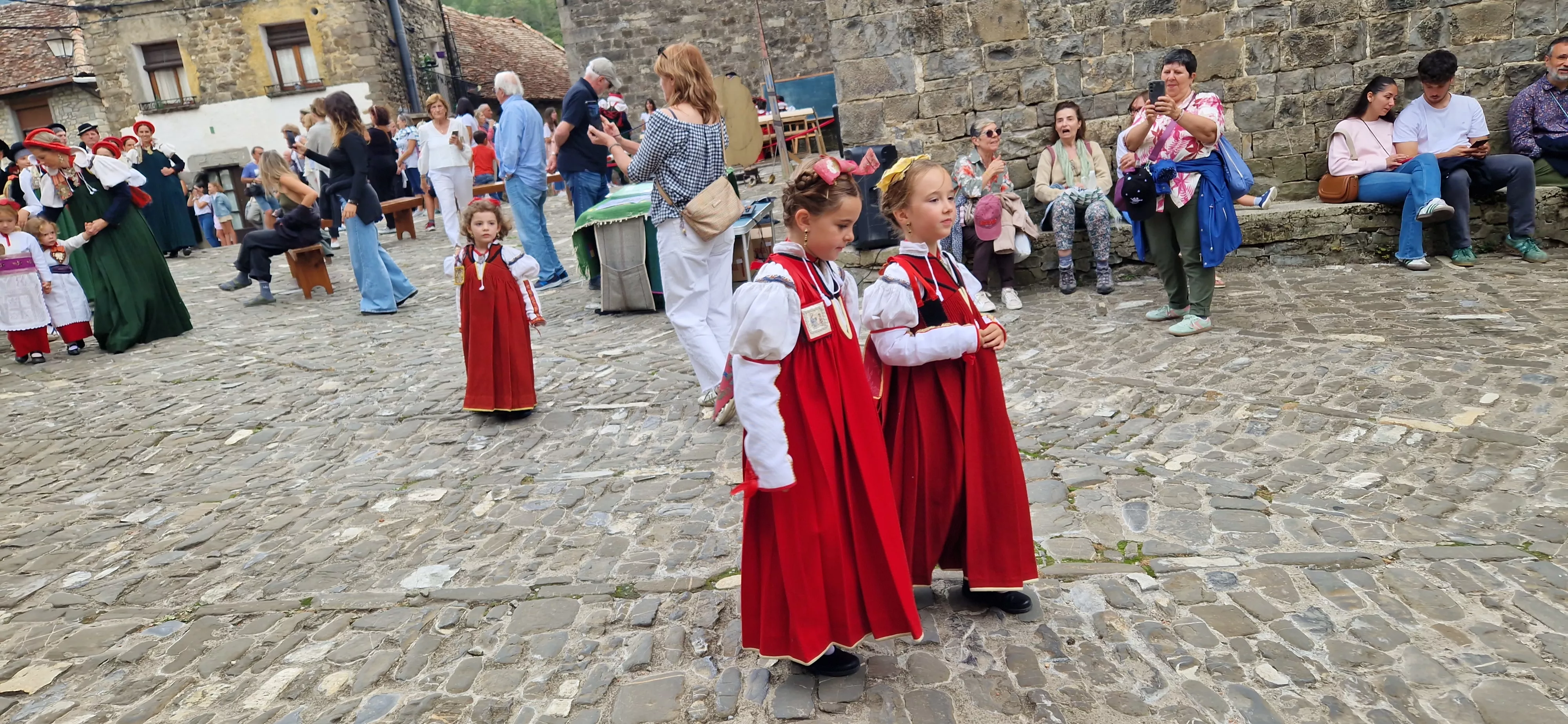 Día del traje típico ansotano. Foto Myriam Martínez 