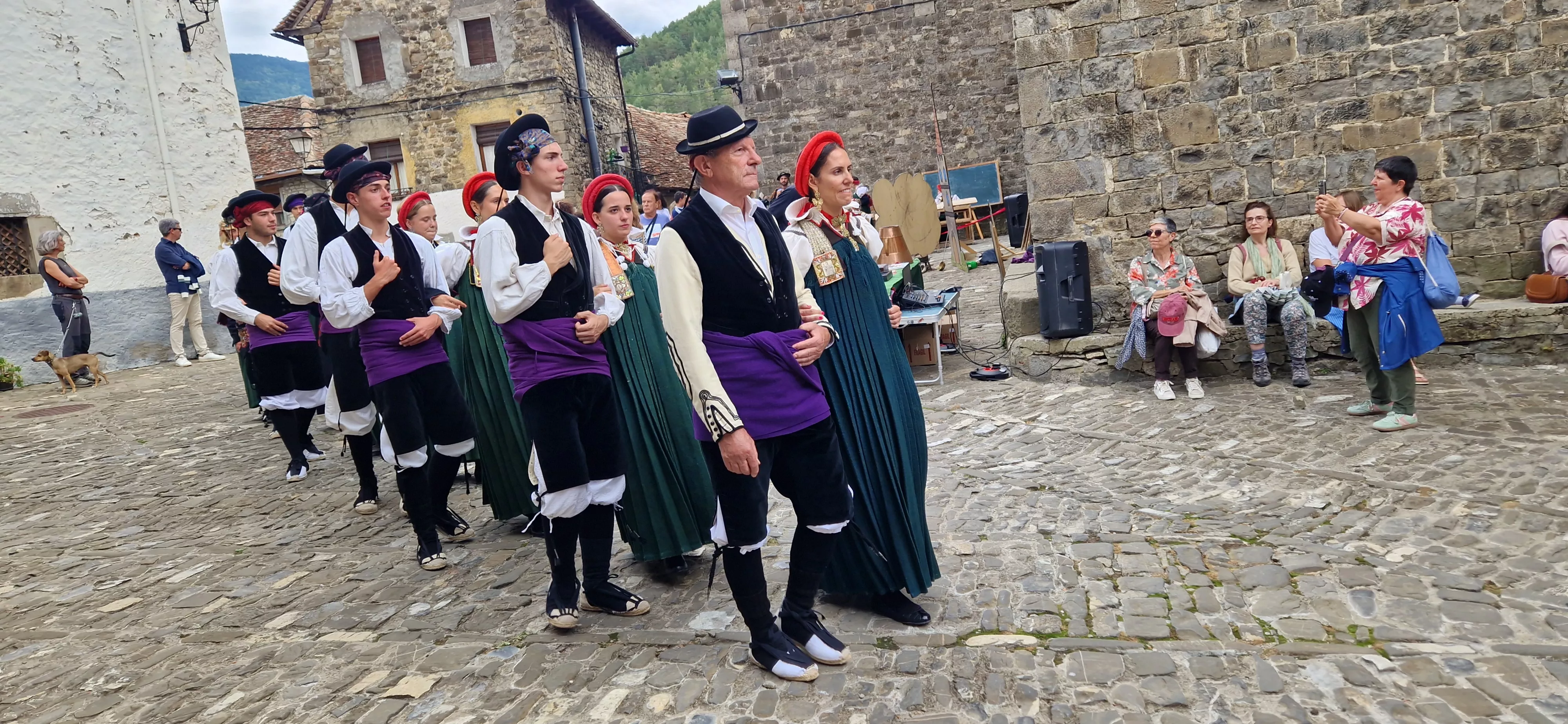 Día del traje típico ansotano. Foto Myriam Martínez 