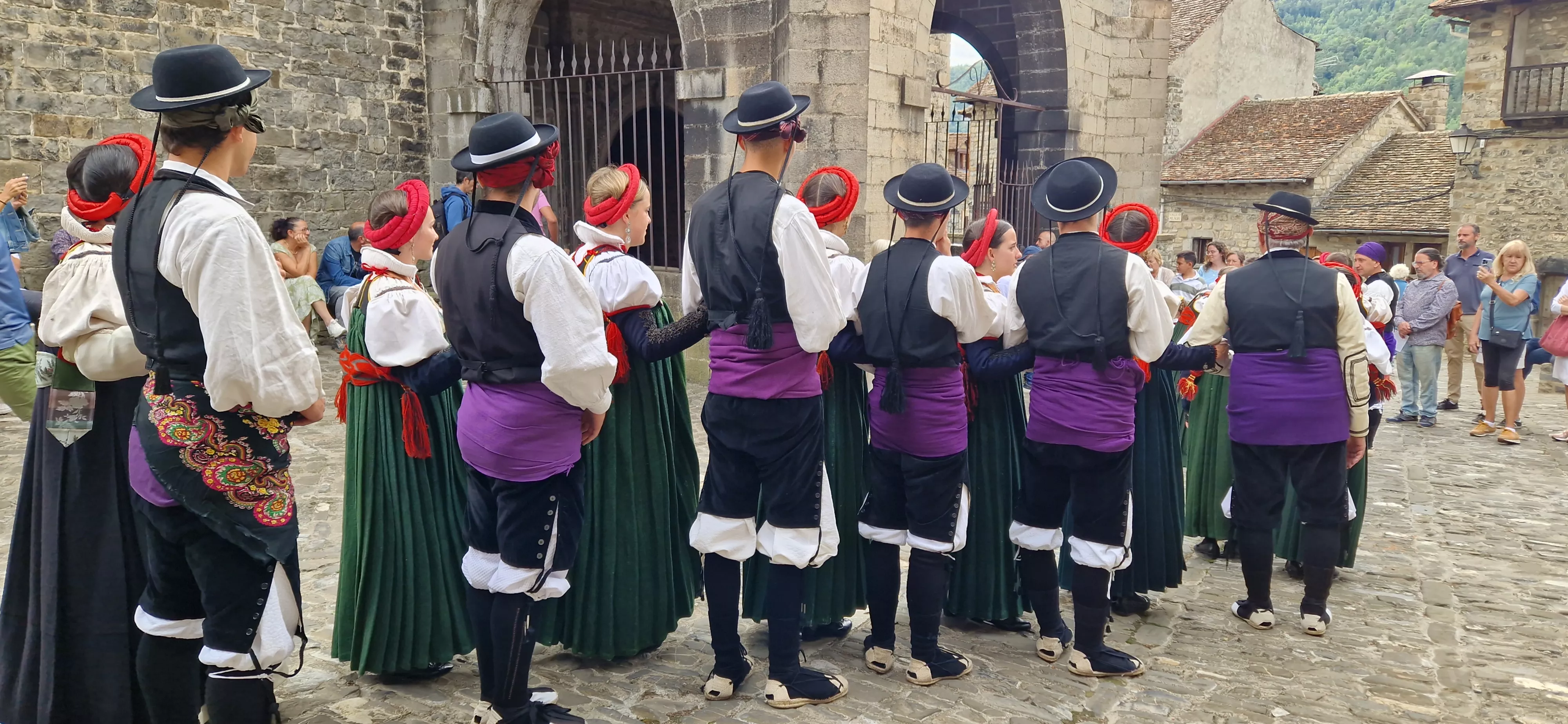 Día del traje típico ansotano. Foto Myriam Martínez 