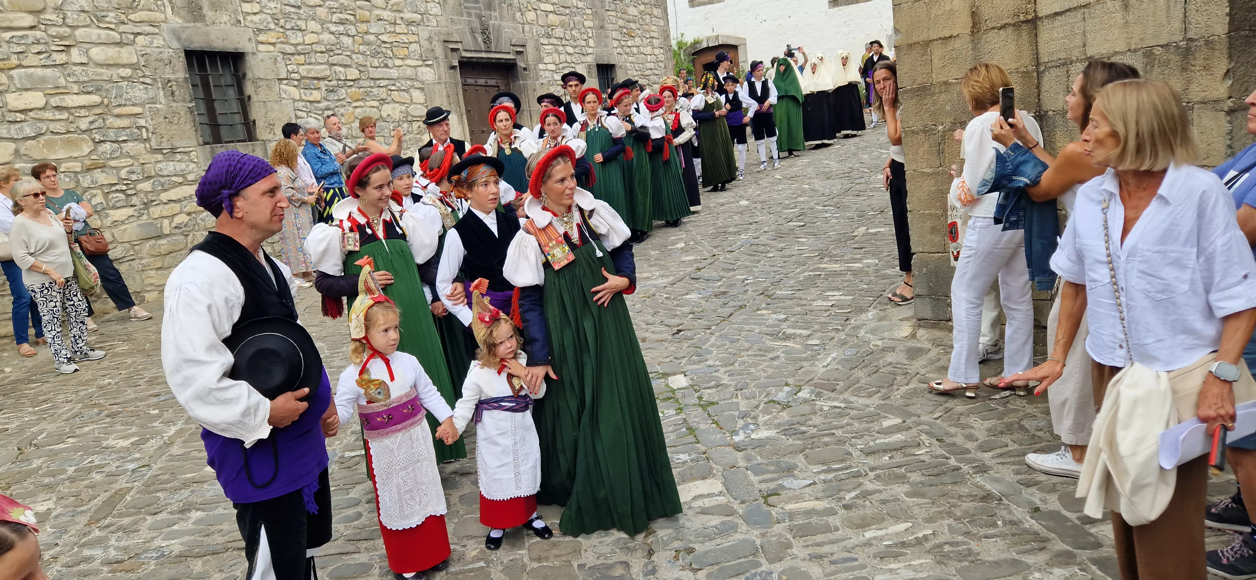 Día del traje típico ansotano. Foto Myriam Martínez