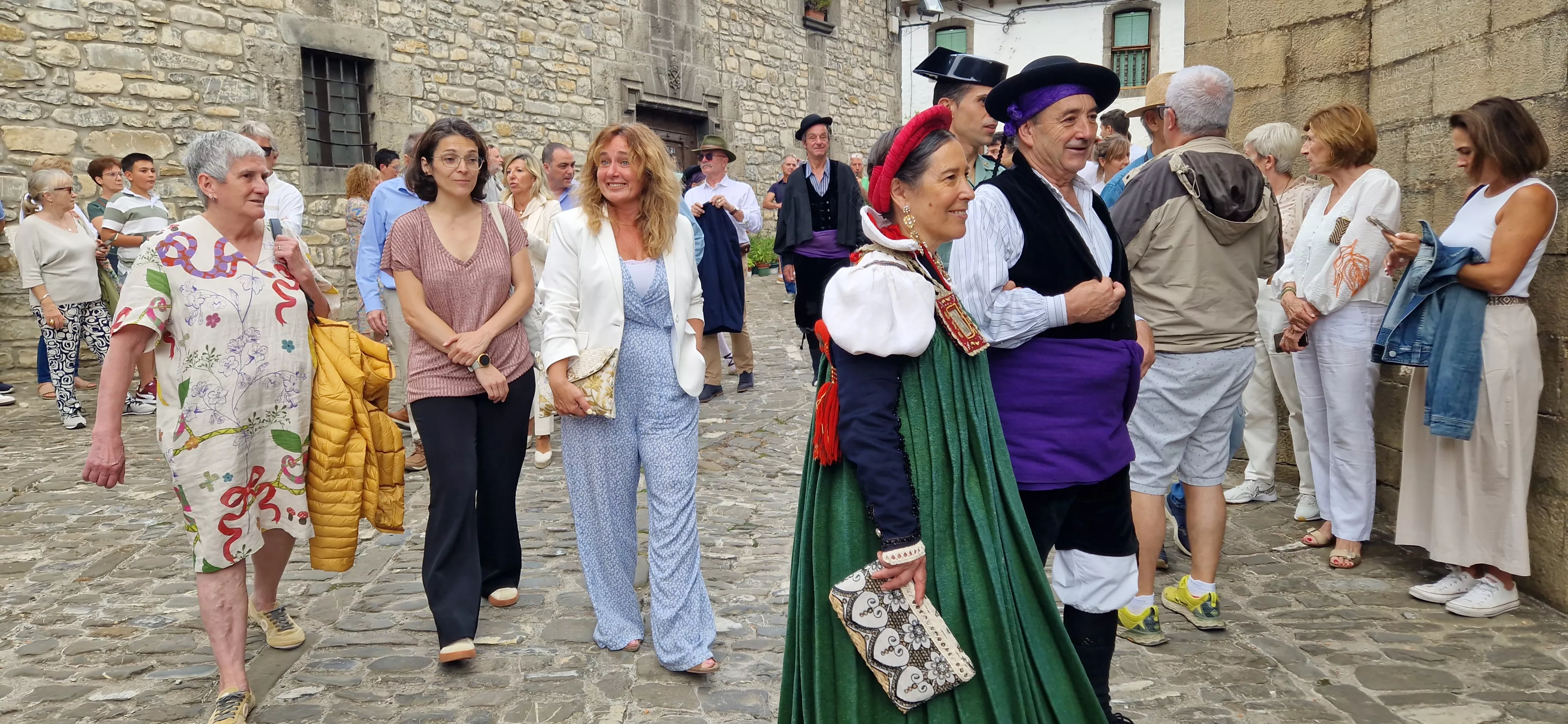 Día del traje típico ansotano. Foto Myriam Martínez 