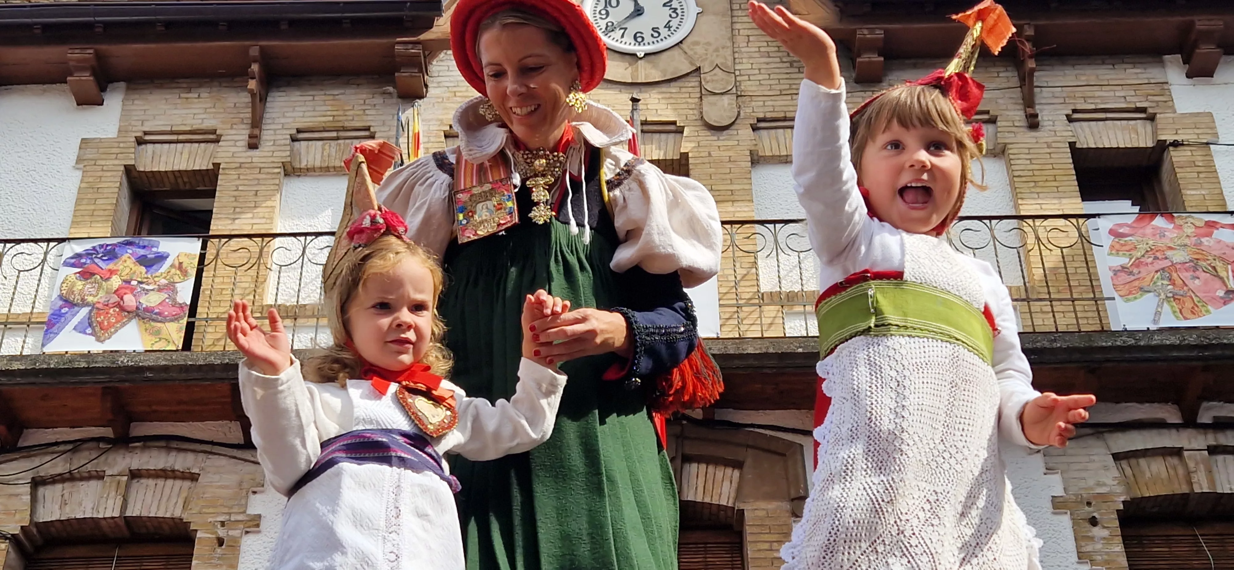 Día del traje típico ansotano. Foto Myriam Martínez 