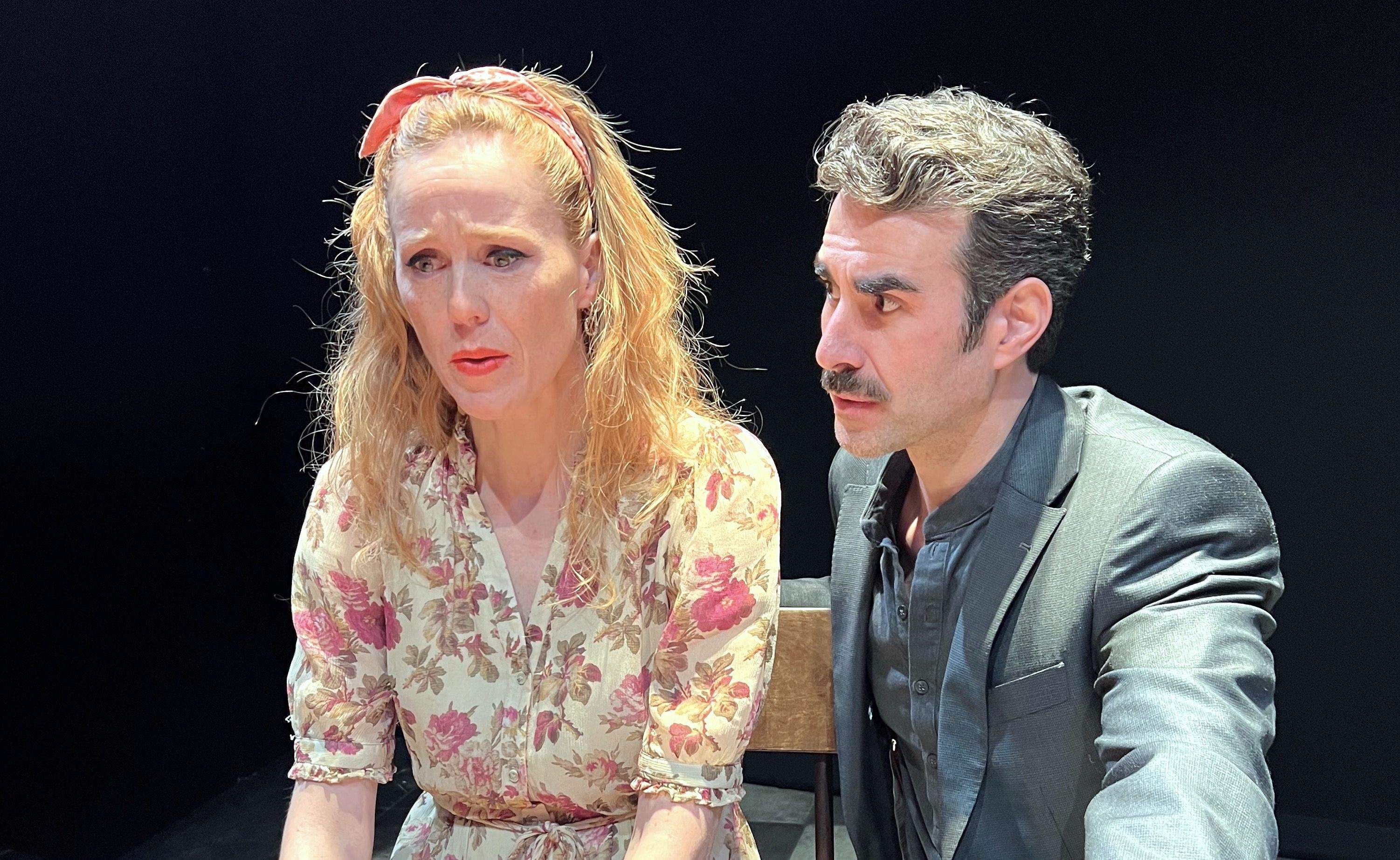 'La coartada' se representa este sábado a las 19:00 horas en el Centro de Congresos de Barbastro.