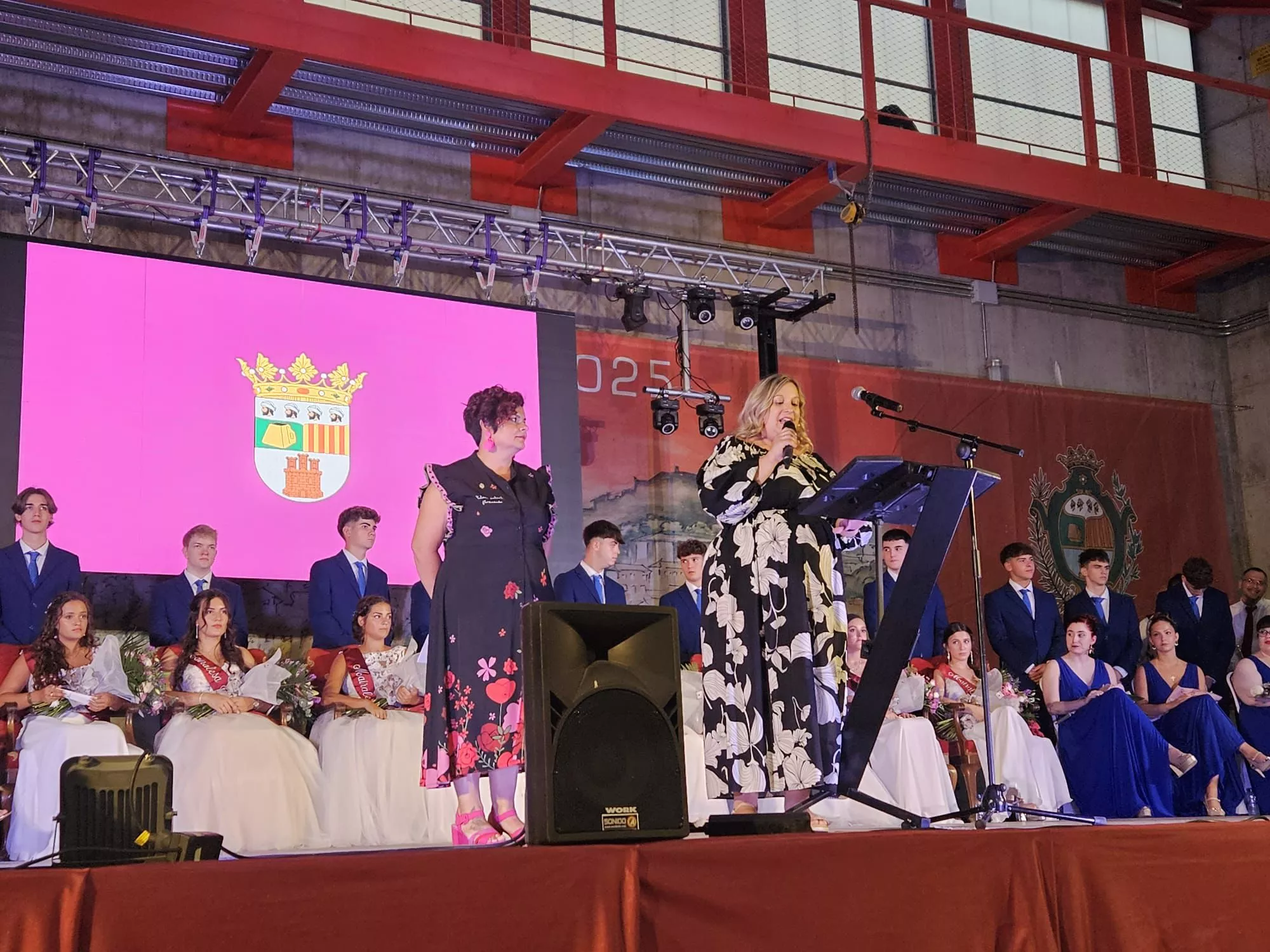 Presentación de mairalesa, quintas y quintos 2025 de Almudévar. 