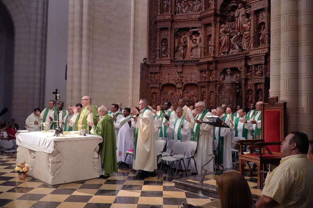 El obispo José Antonio Satué se despide de Teruel