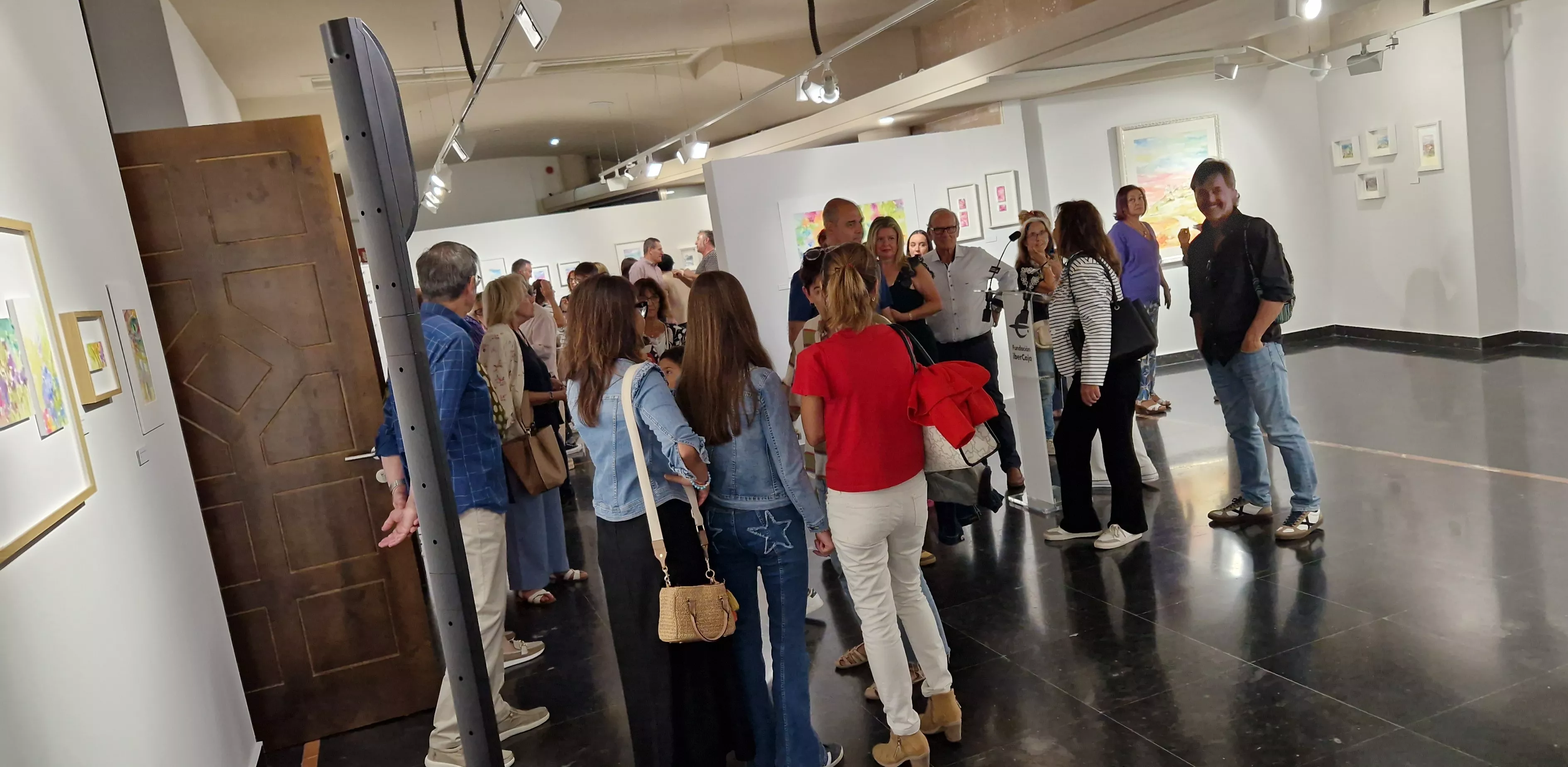 Exposición Bailando entre acuarelas de Marian Ruiz. Foto Myriam Martínez