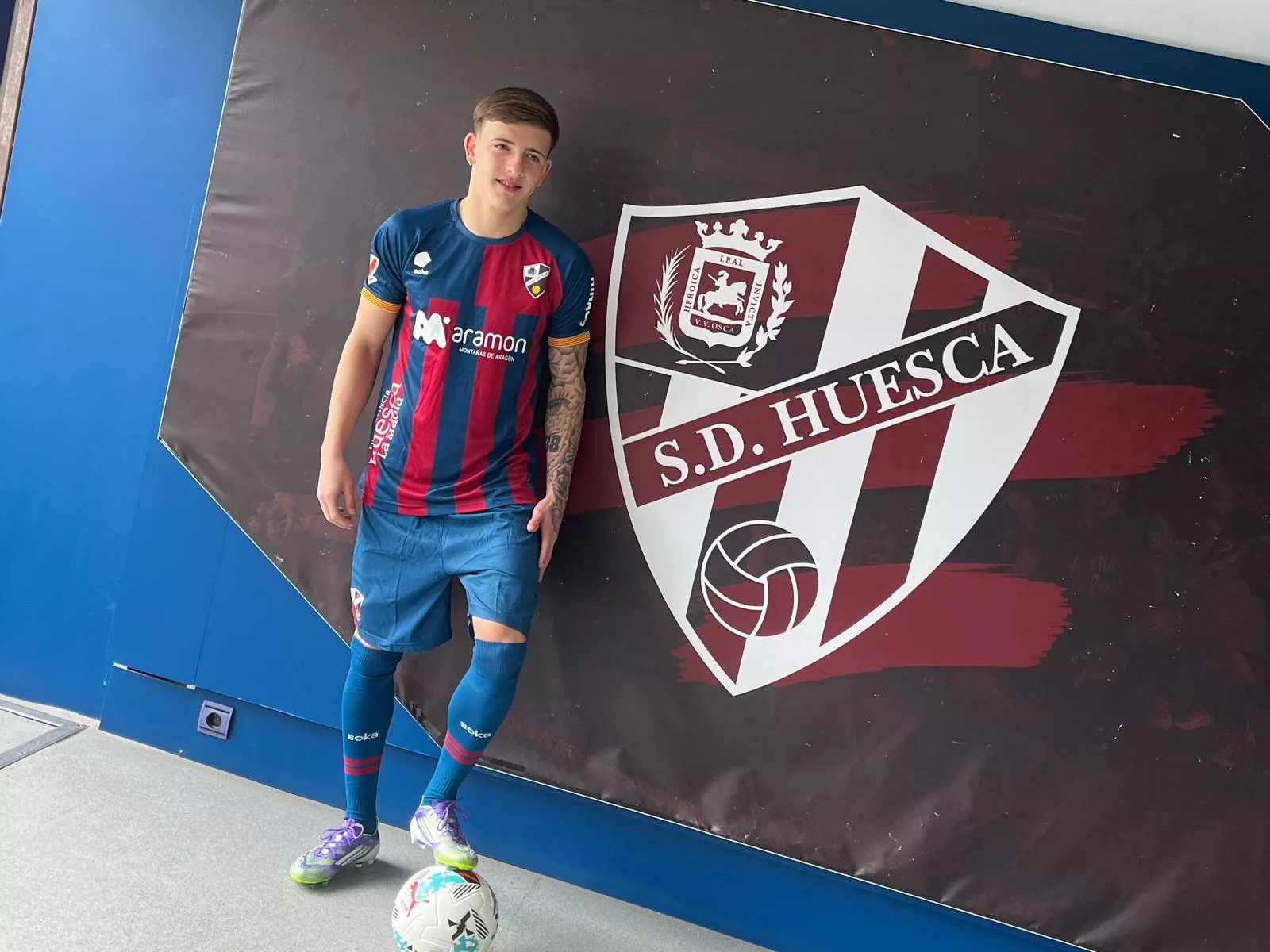 Albarracín: "El Huesca es un club que está para pelear por cosas lindas". Foto: Adri Mora