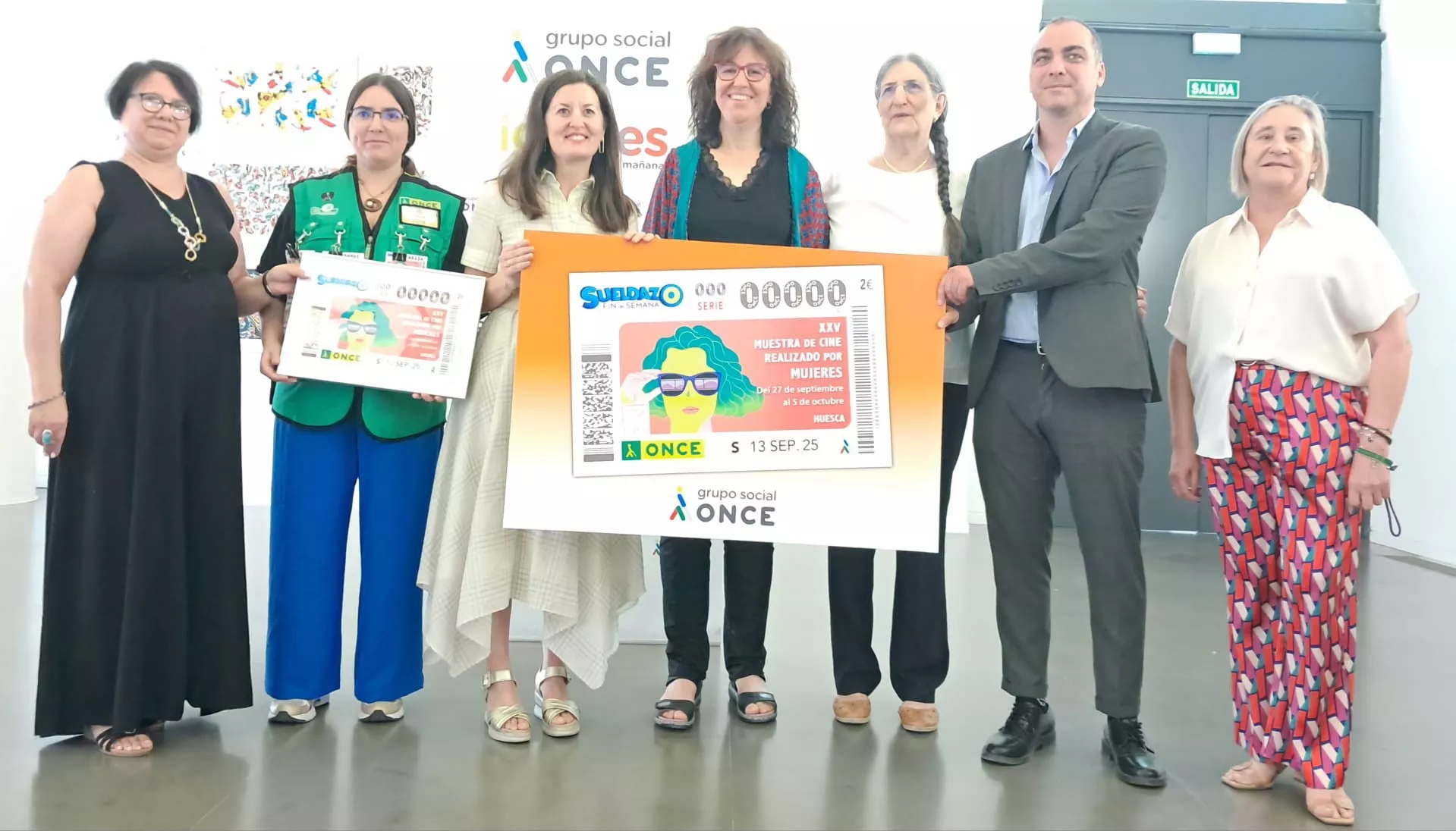 Presentación del cupón dedicado a la Muestra de Cine Realizado por Mujeres.