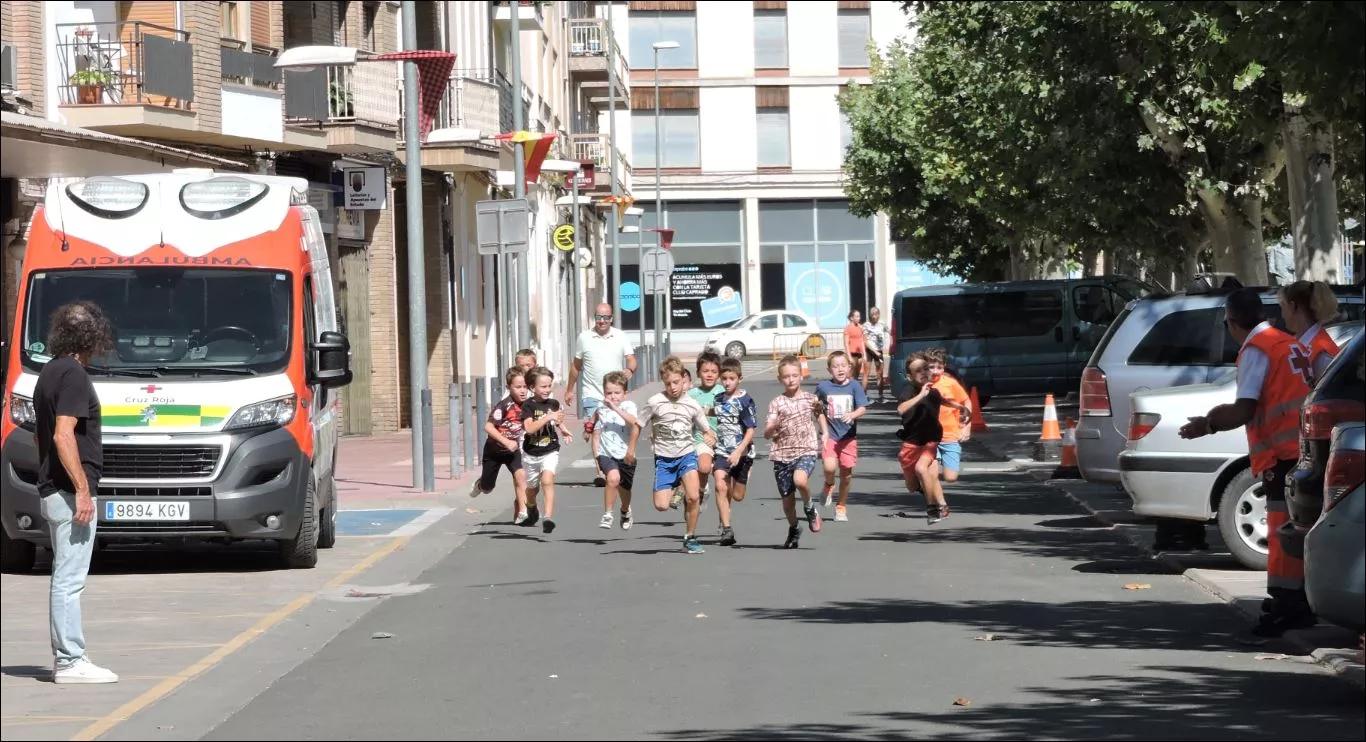 Tamarite 2025. Carrera de niños de 6 y 7 años