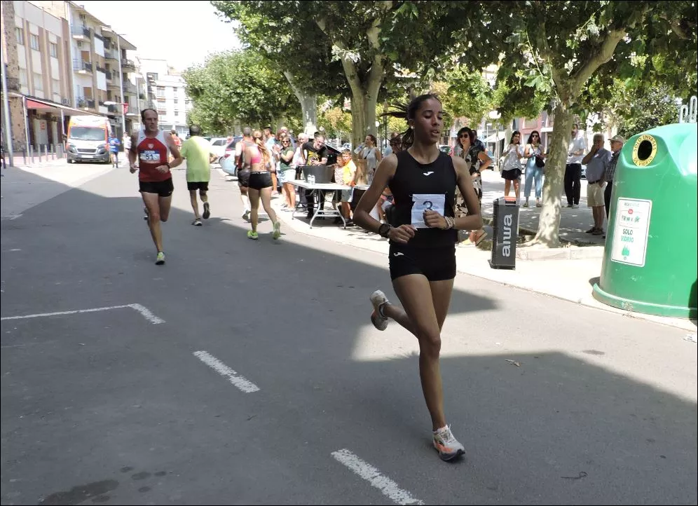 Tamarite 2025. Marwa El Khouyaali entrendo vencedora en meta