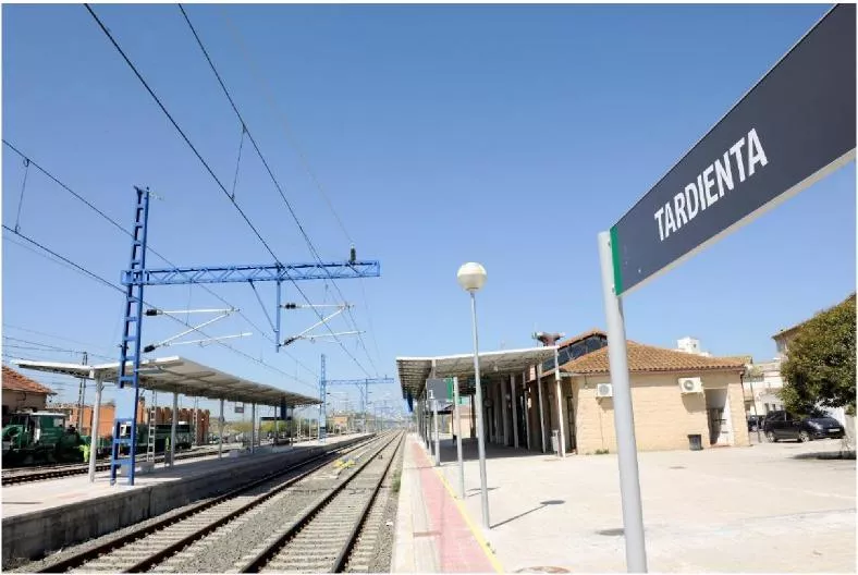 Transportes estudia el aumento de capacidad de la línea ferroviaria Zaragoza-Tardienta-Lérida. Transportes estudia el aumento de capacidad de la línea ferroviaria Zaragoza-Tardienta-Lérida.