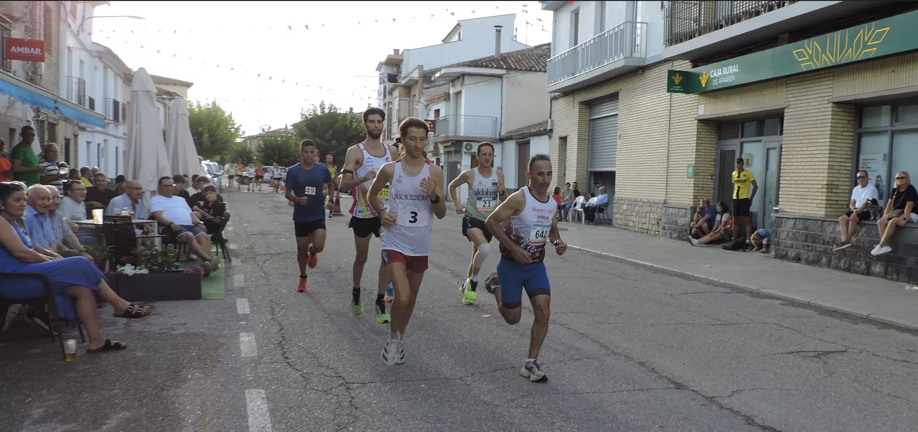 Bujaraloz 2025. Gruo de cabeza masculino
