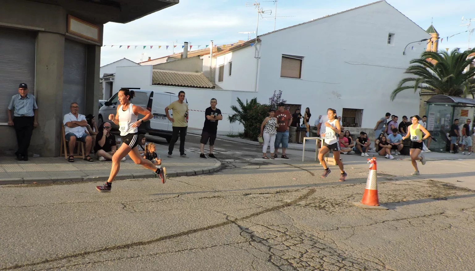 Bujaraloz 2025. Última vuelta femenina. Las posiciones no cambiarron en meta