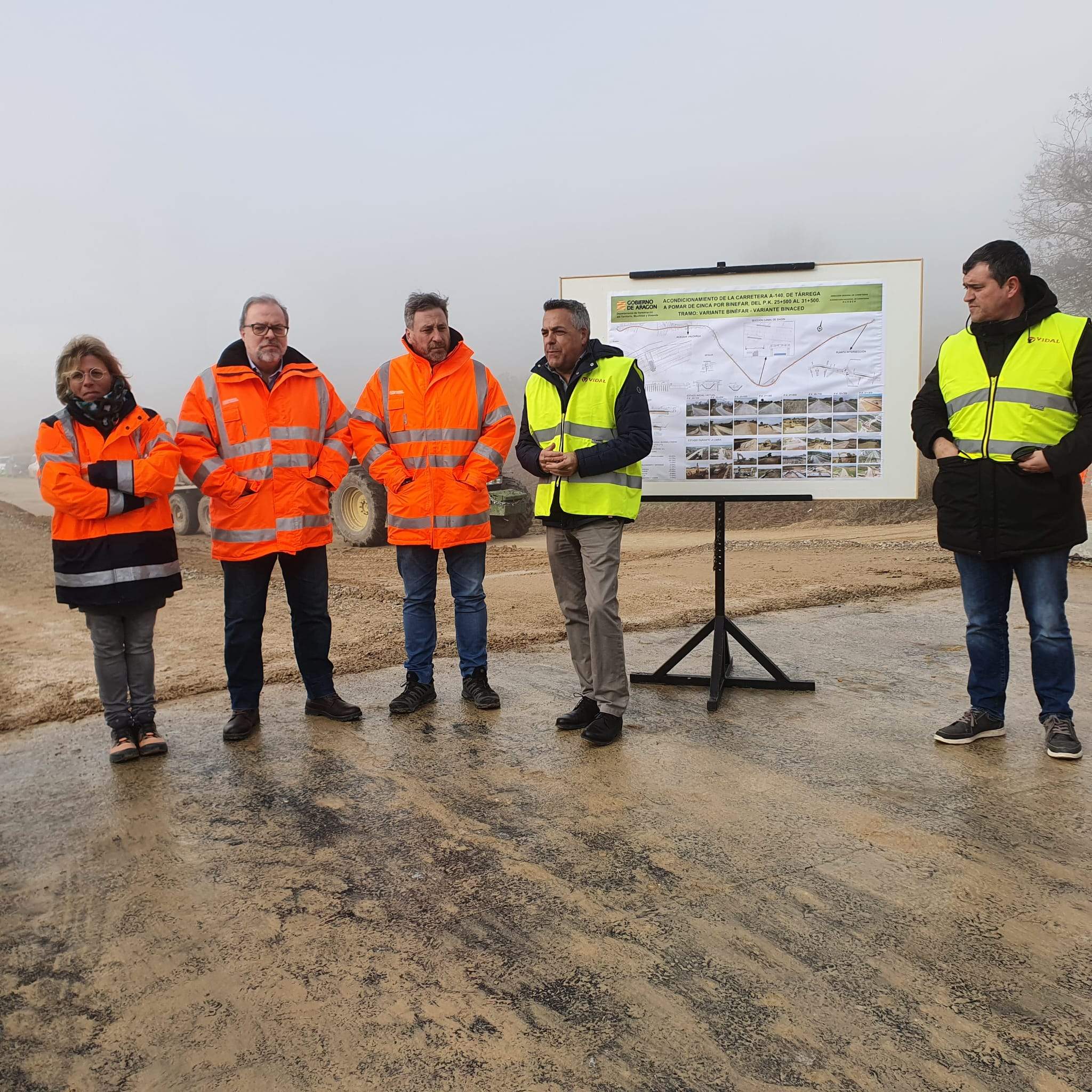 El consejero Soro ha visitado las obras de acondicionamiento de la carretera entre Binaced y Binéfar