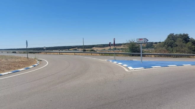 La rotonda que marca los 9 kilómetros a la capital