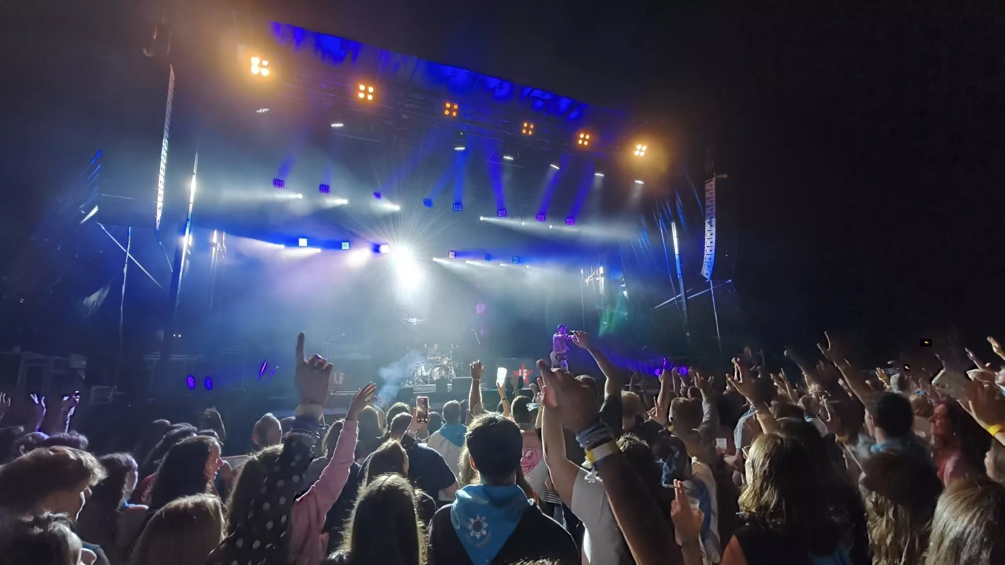 Actuación de La Fuga en Sariñena