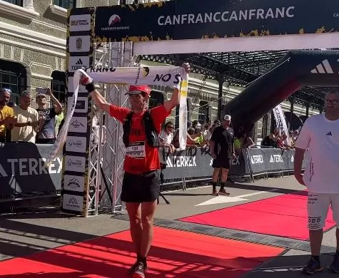 Macías, ganador 100K