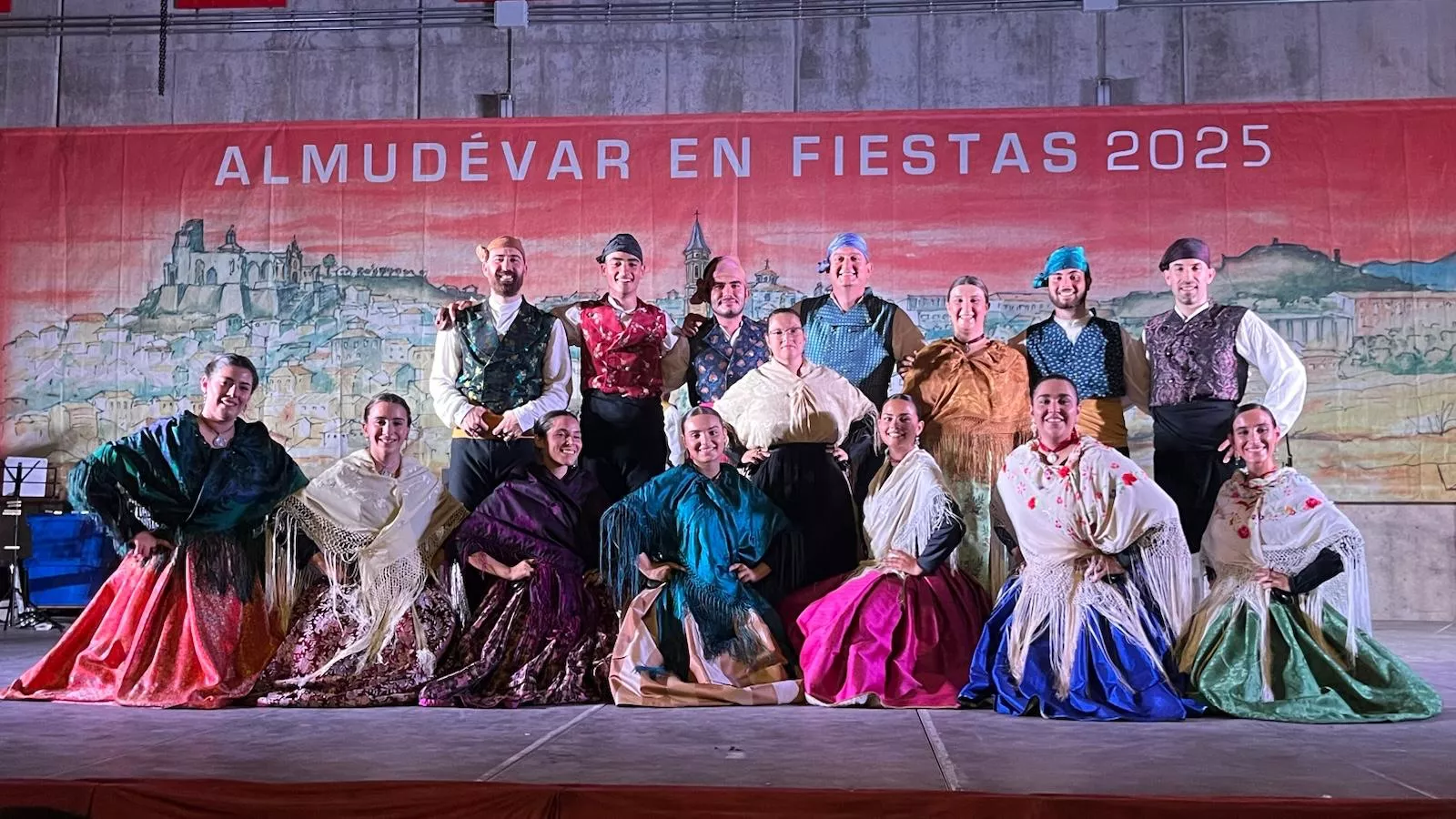 Festival de jotas de la Asociación Folklórica y Cultural d’Almudévar.