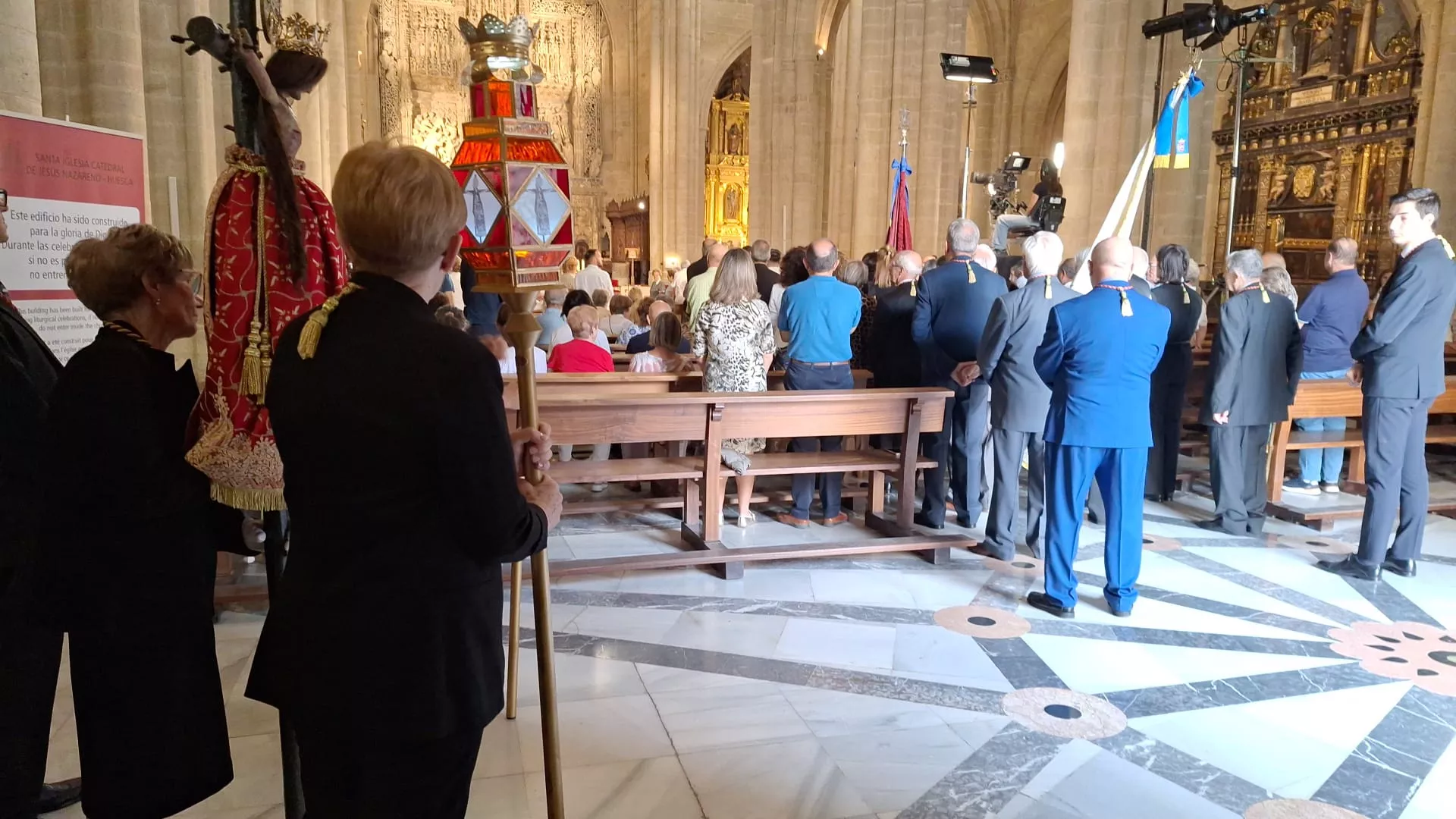 Misa retransmitida por El Día del Señor de la 2 desde la Catedral de Huesca por el Santo Cristo de los Milagros