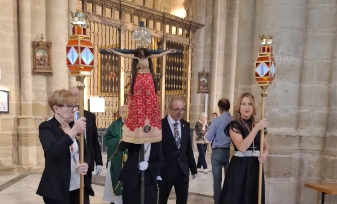 Misa retransmitida por El Día del Señor de la 2 desde la Catedral de Huesca por el Santo Cristo de los Milagros