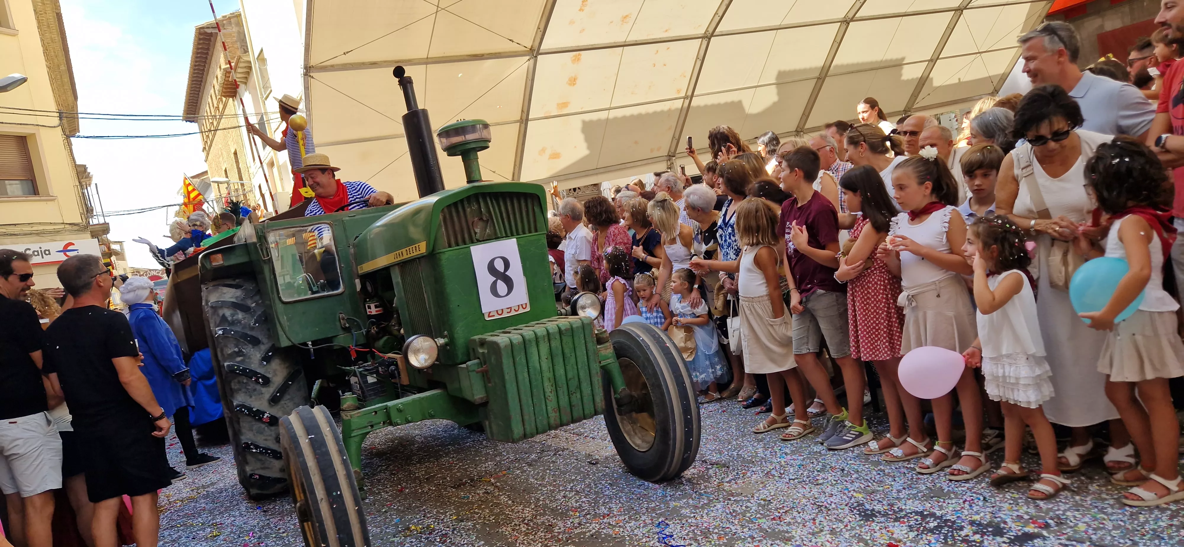 Comienzan las fiestas de Almudévar 2025. Foto Myriam Martínez 