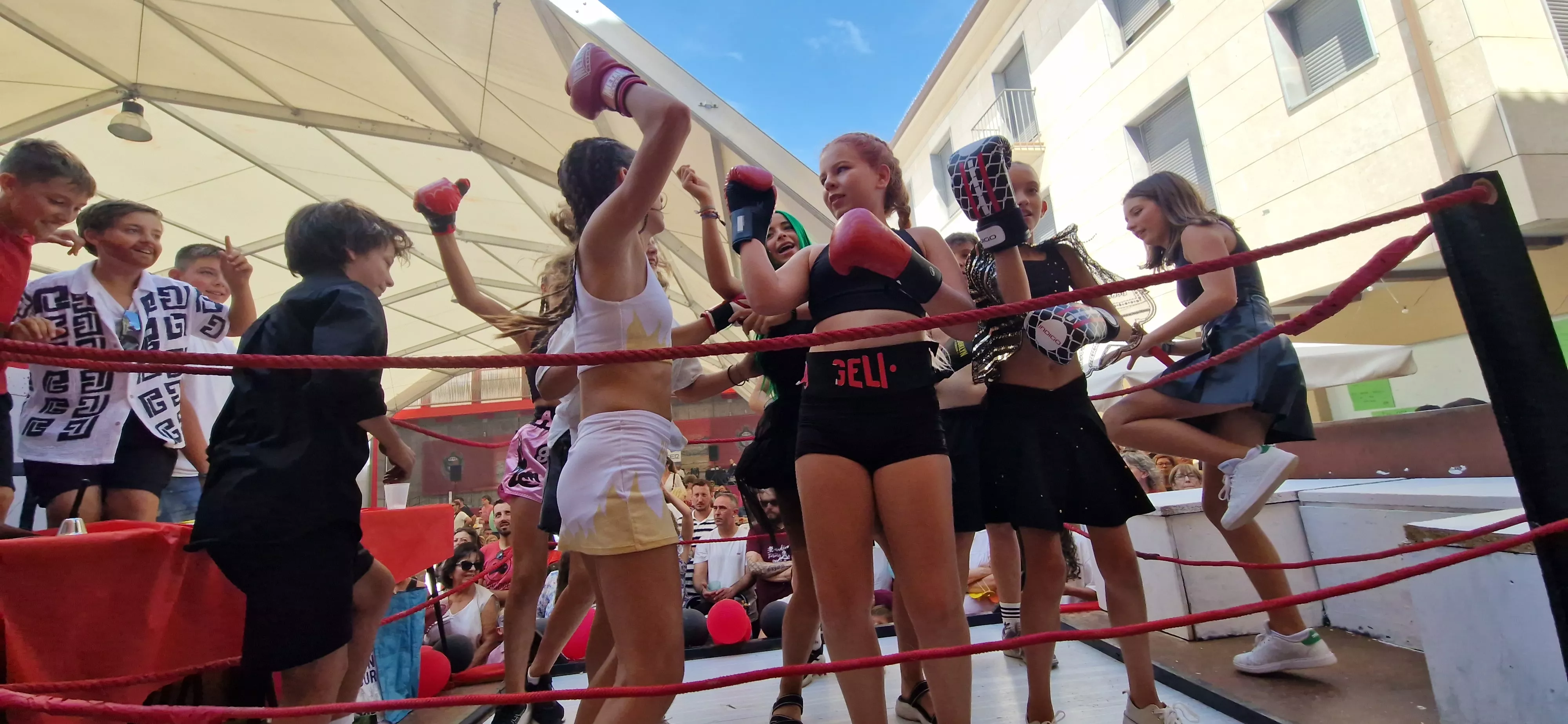 Comienzan las fiestas de Almudévar 2025. Foto Myriam Martínez 