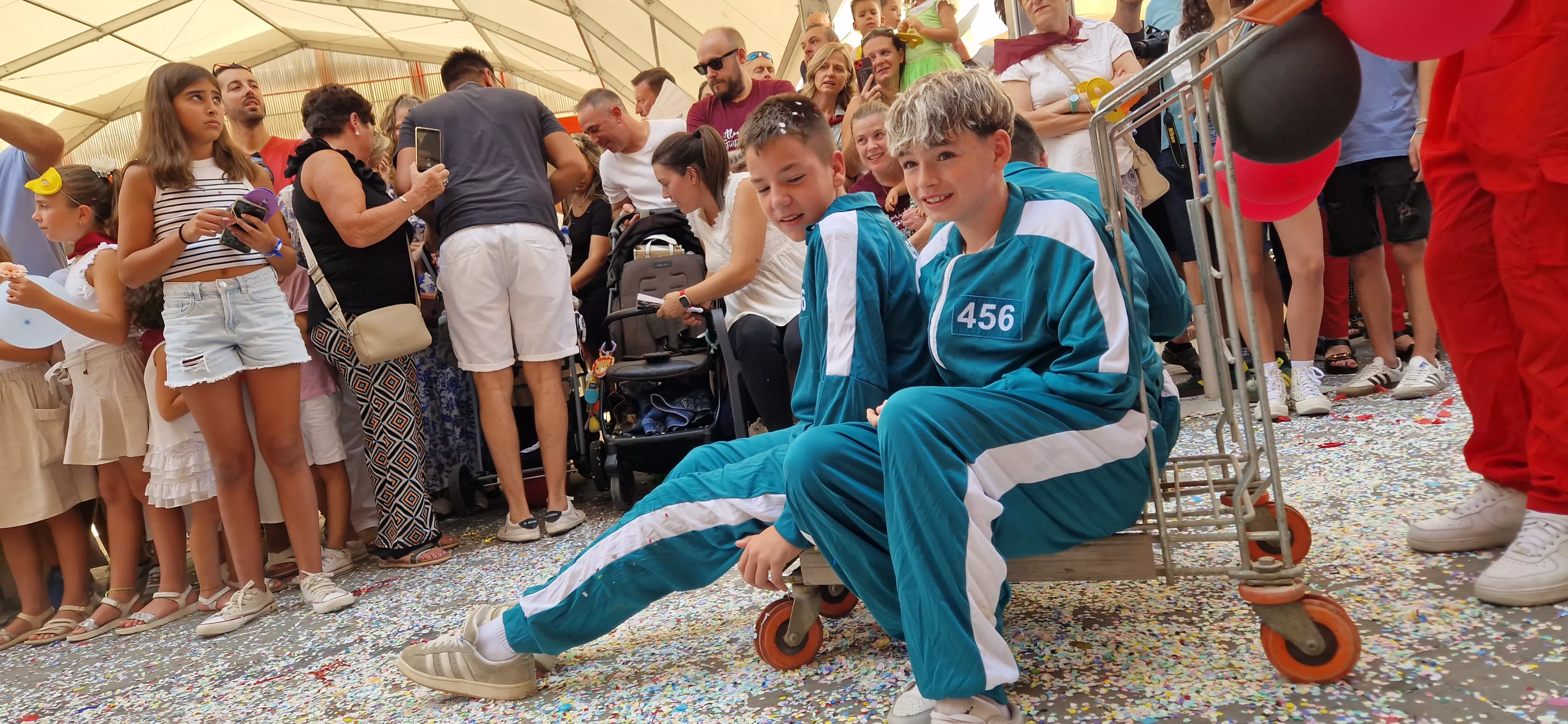 Comienzan las fiestas de Almudévar 2025. Foto Myriam Martínez 