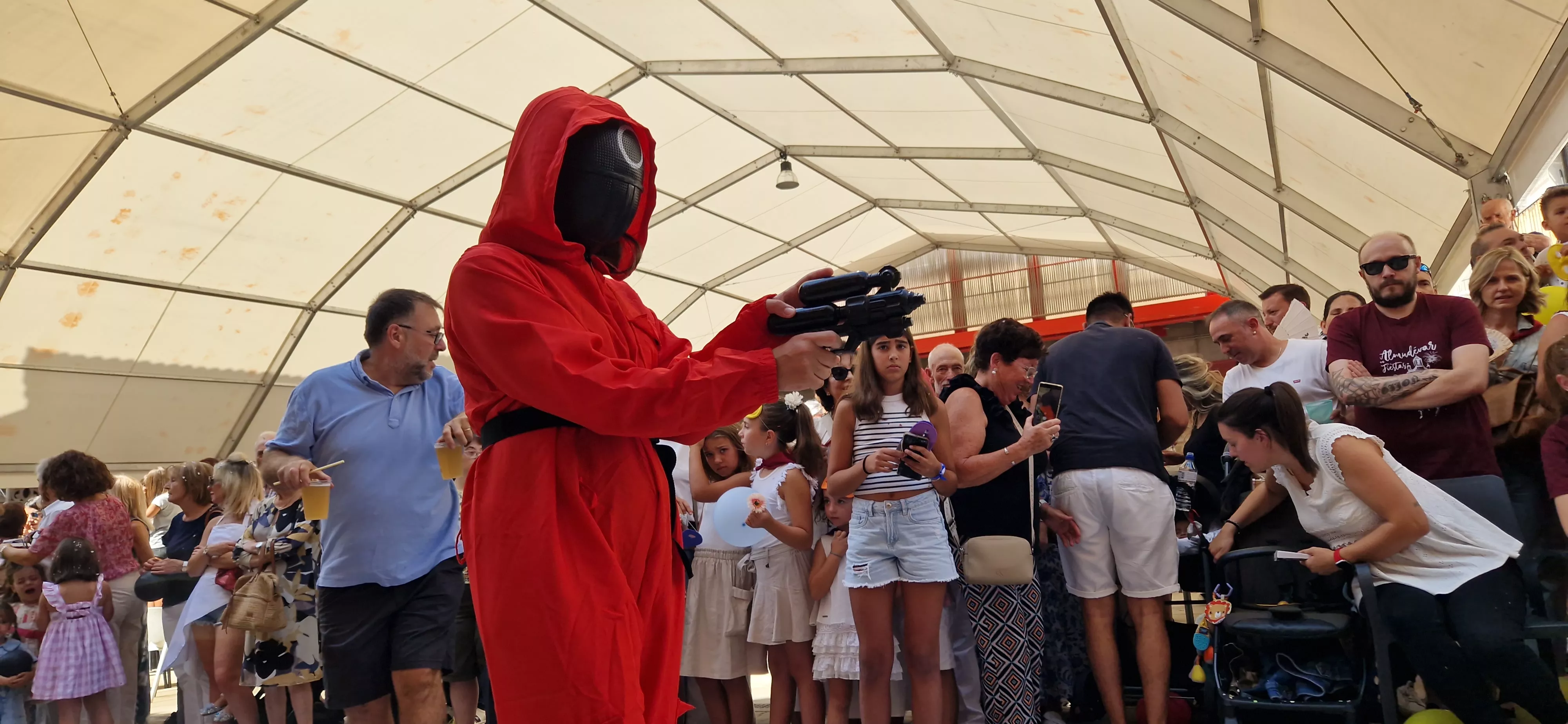 Comienzan las fiestas de Almudévar 2025. Foto Myriam Martínez 