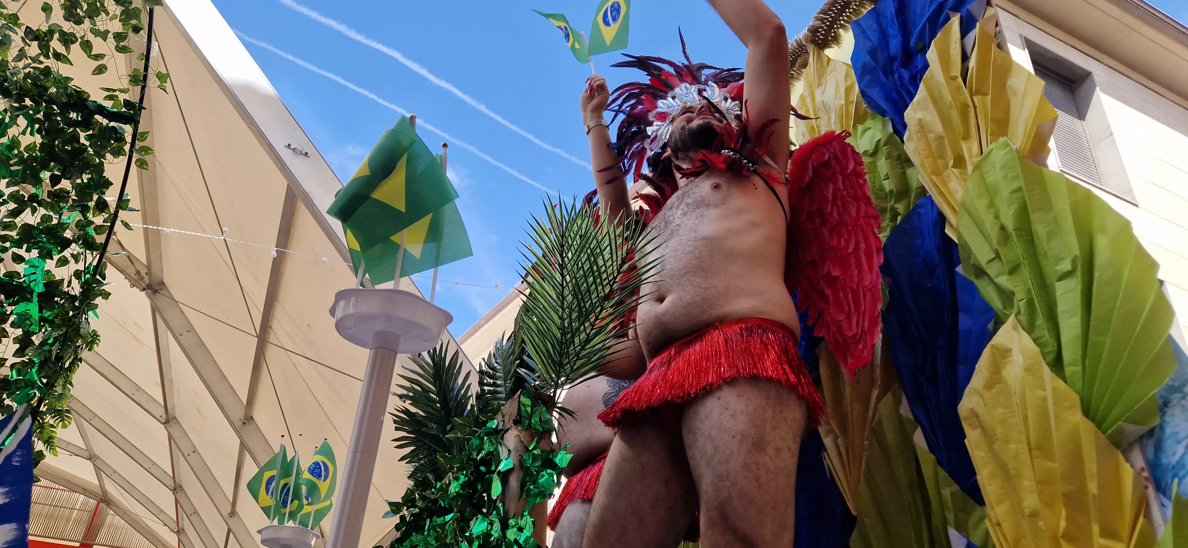 Comienzan las fiestas de Almudévar 2025. Foto Myriam Martínez 