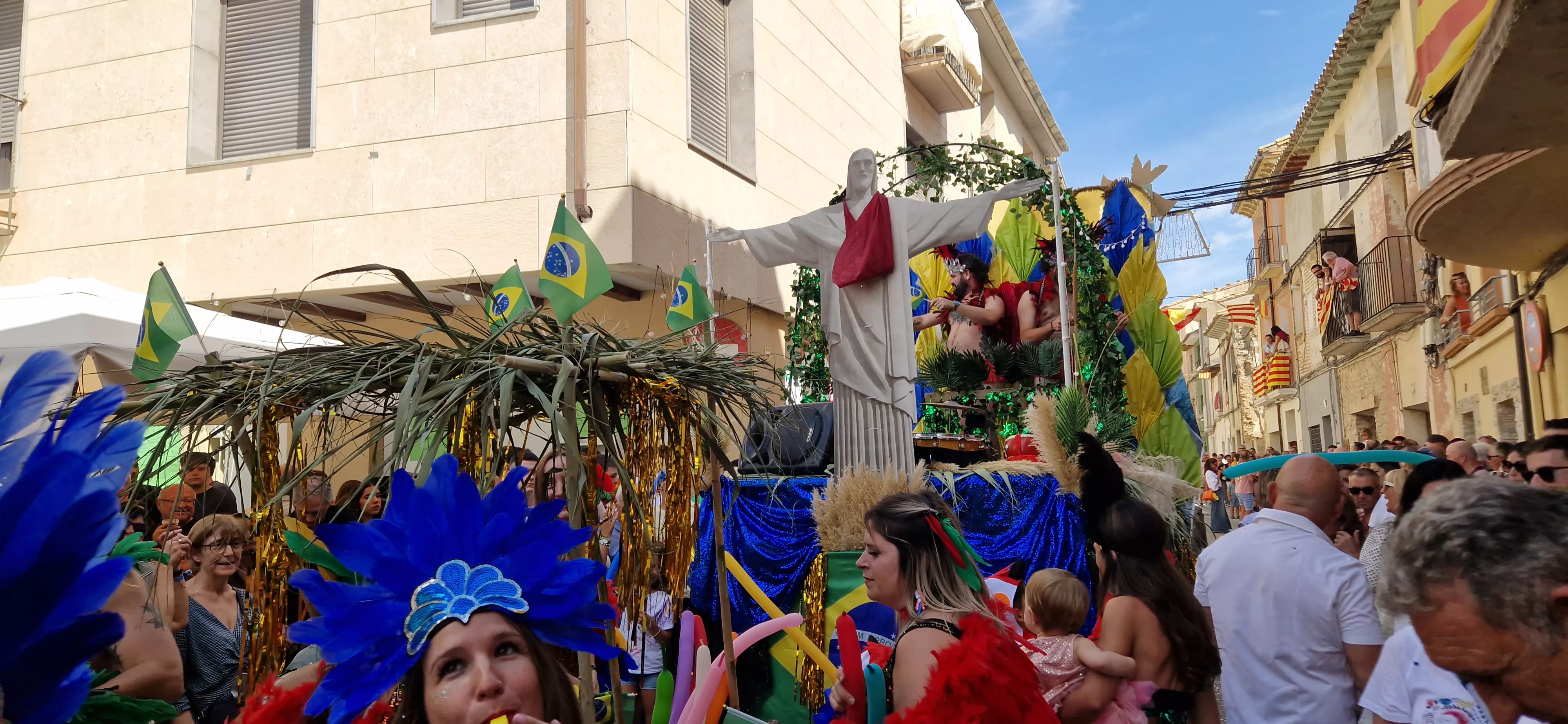 Comienzan las fiestas de Almudévar 2025. Foto Myriam Martínez 