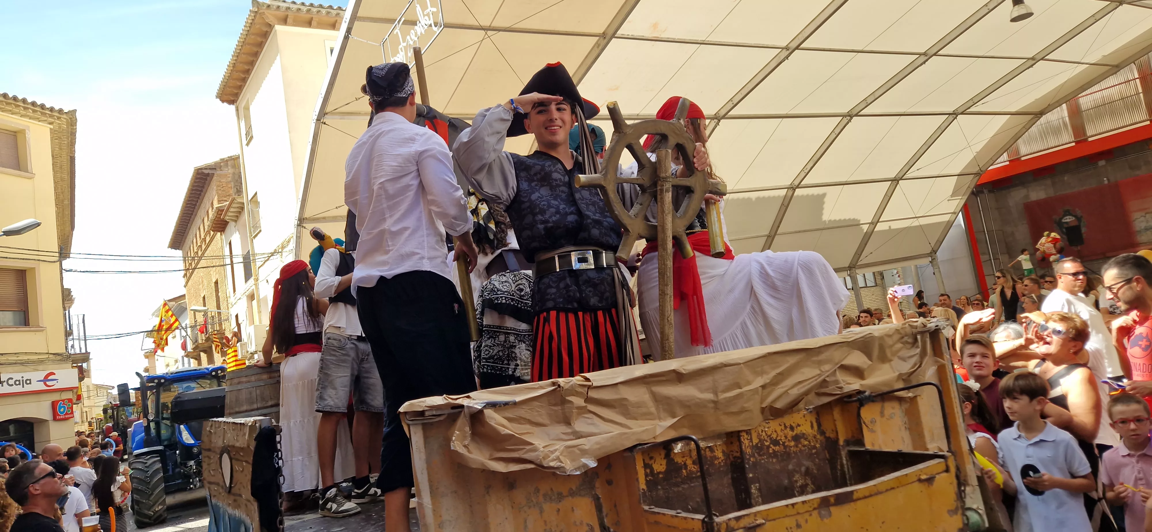 Comienzan las fiestas de Almudévar 2025. Foto Myriam Martínez 