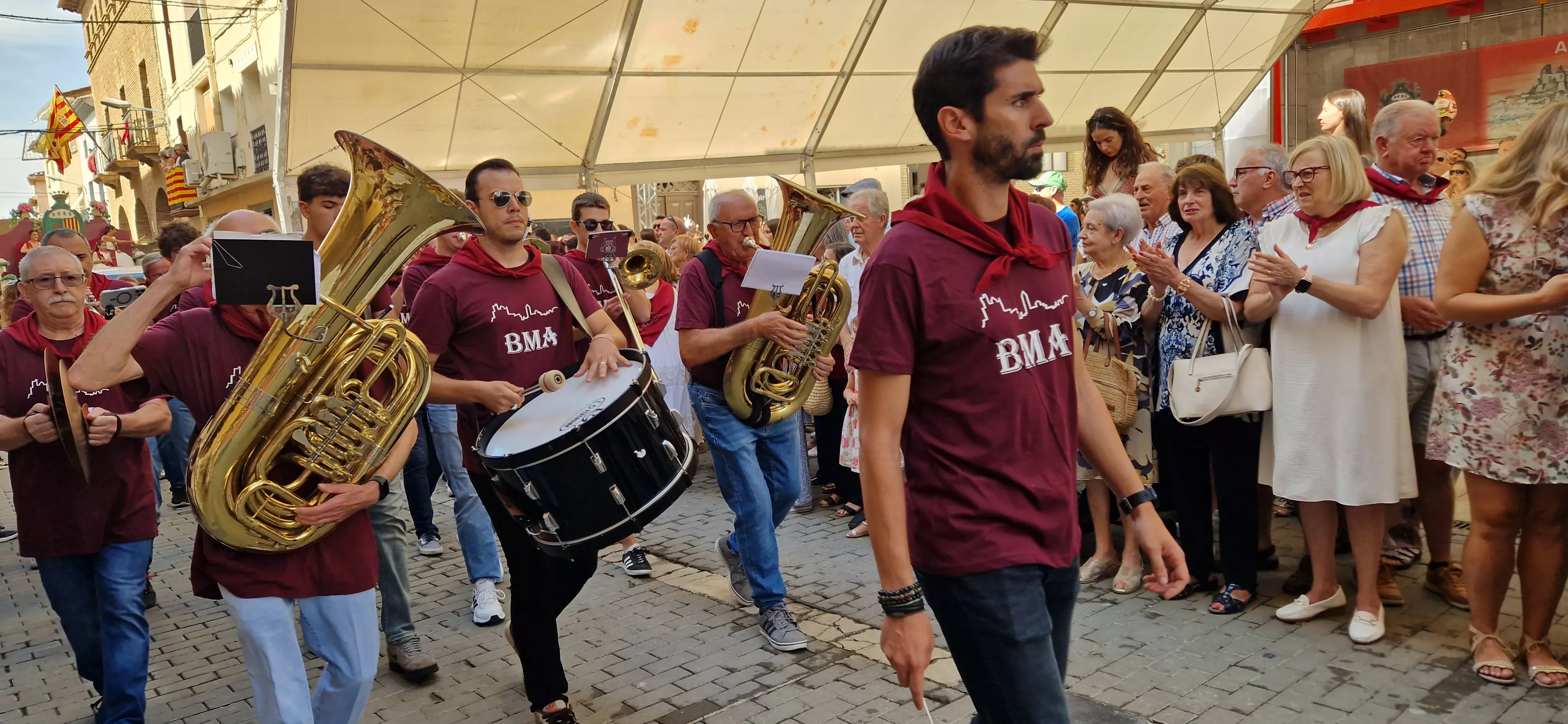 Comienzan las fiestas de Almudévar 2025. Foto Myriam Martínez 