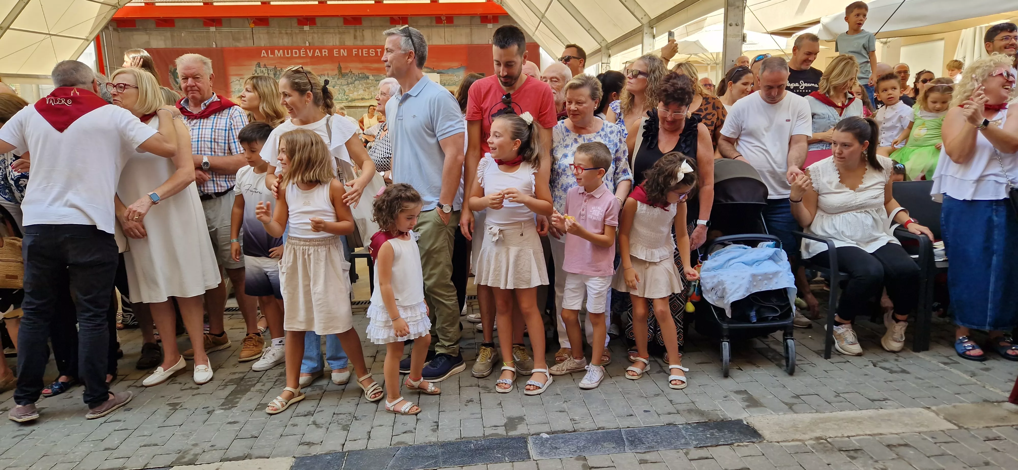 Comienzan las fiestas de Almudévar 2025. Foto Myriam Martínez 