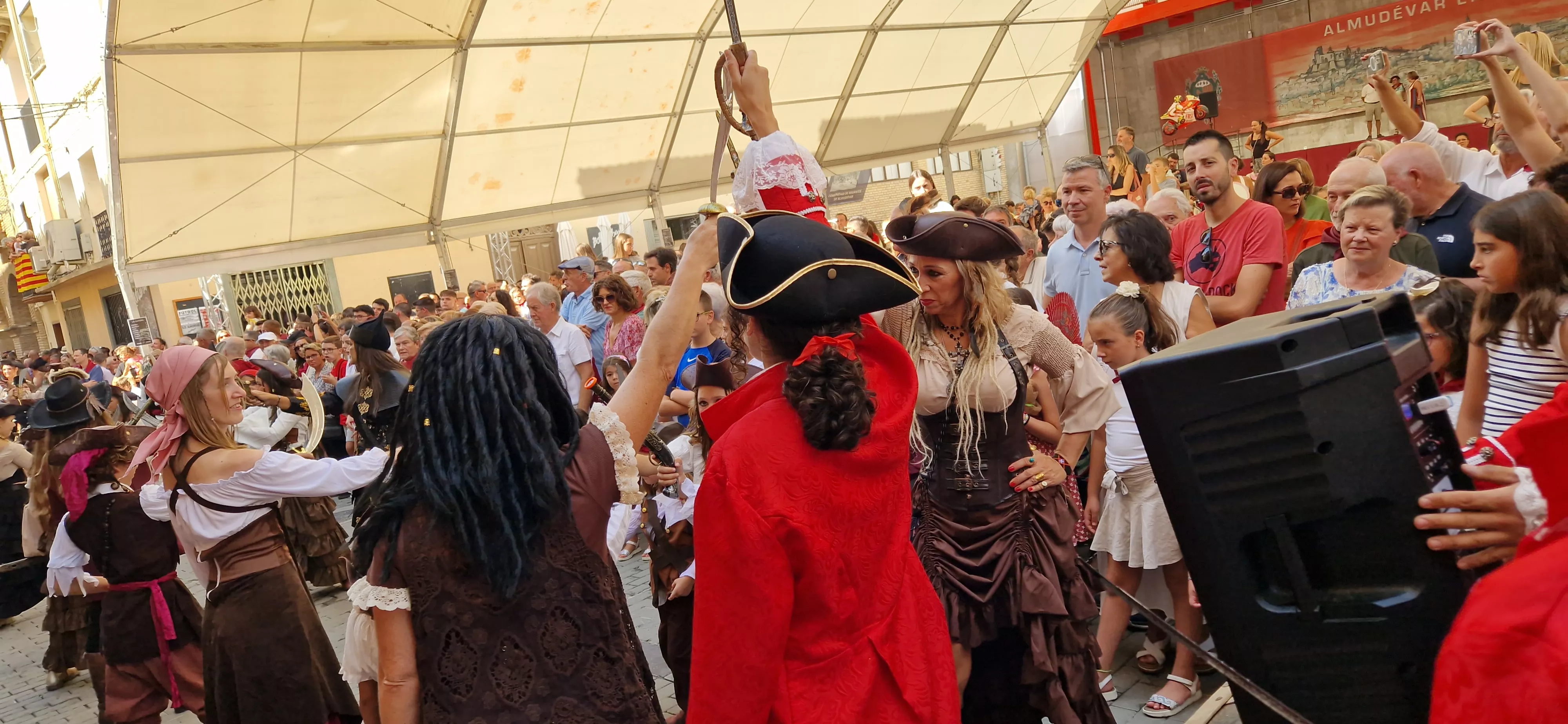 Comienzan las fiestas de Almudévar 2025. Foto Myriam Martínez 