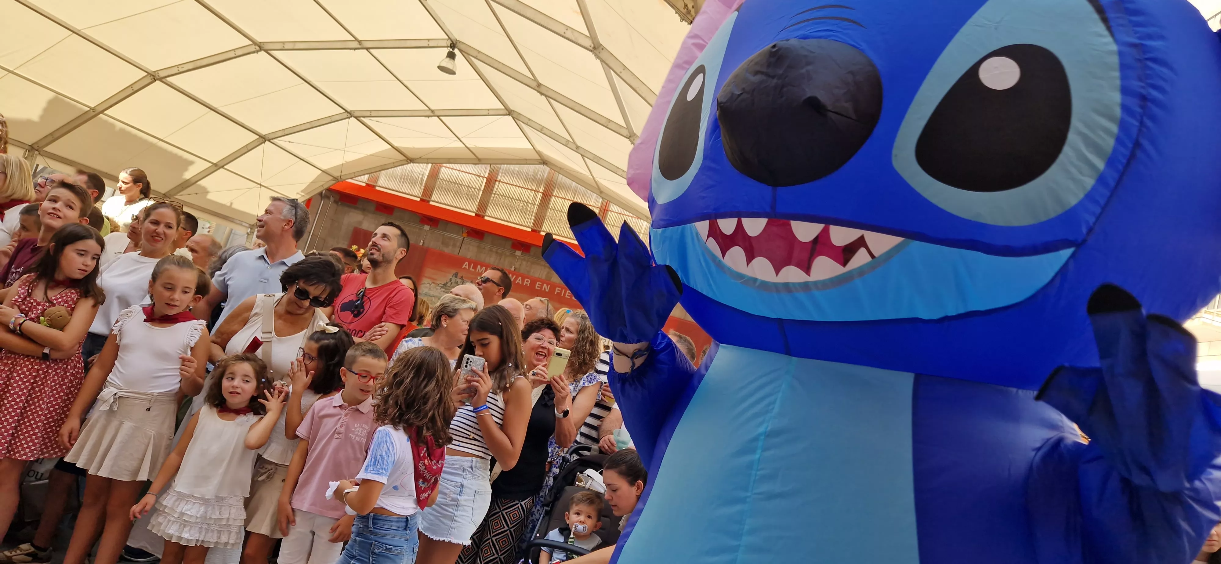 Comienzan las fiestas de Almudévar 2025. Foto Myriam Martínez 