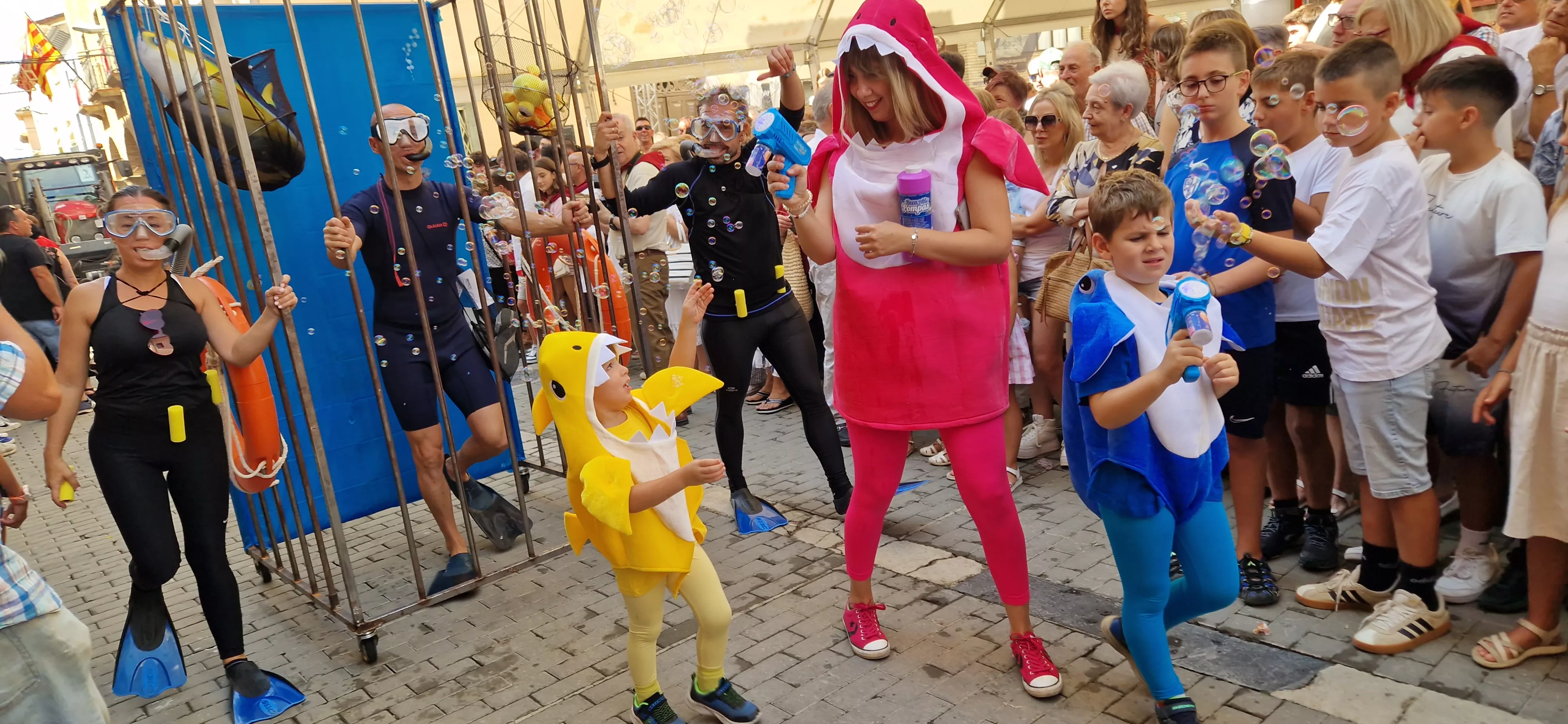 Comienzan las fiestas de Almudévar 2025. Foto Myriam Martínez 