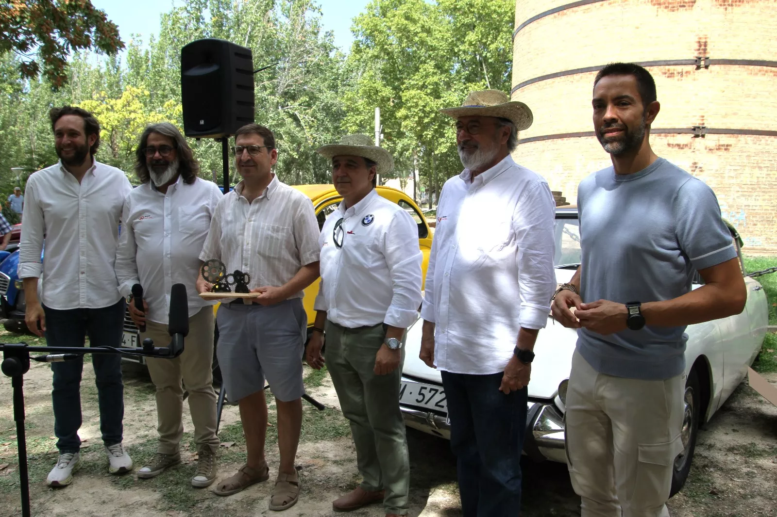 XVII Concentración de Vehículos Clásicos Ciudad de Monzón. Foto Carlos Neofato