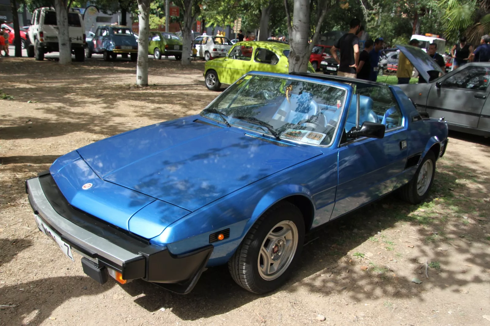 XVII Concentración de Vehículos Clásicos Ciudad de Monzón. Foto Carlos Neofato