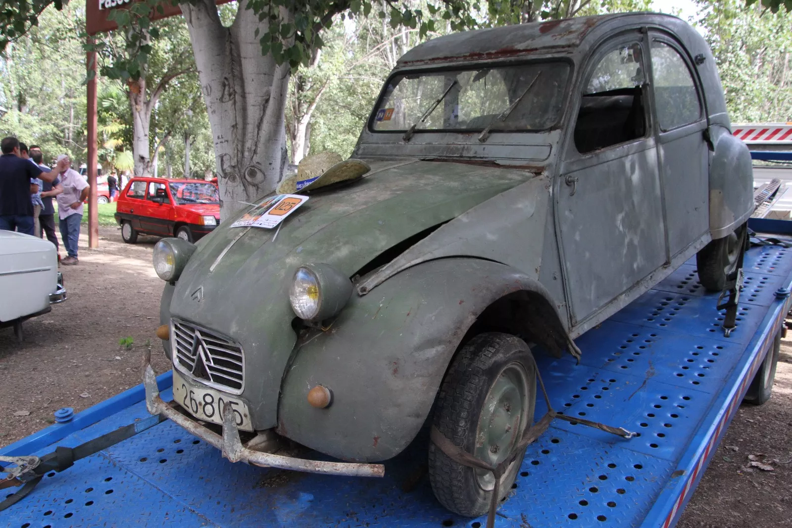 XVII Concentración de Vehículos Clásicos Ciudad de Monzón. Foto Carlos Neofato