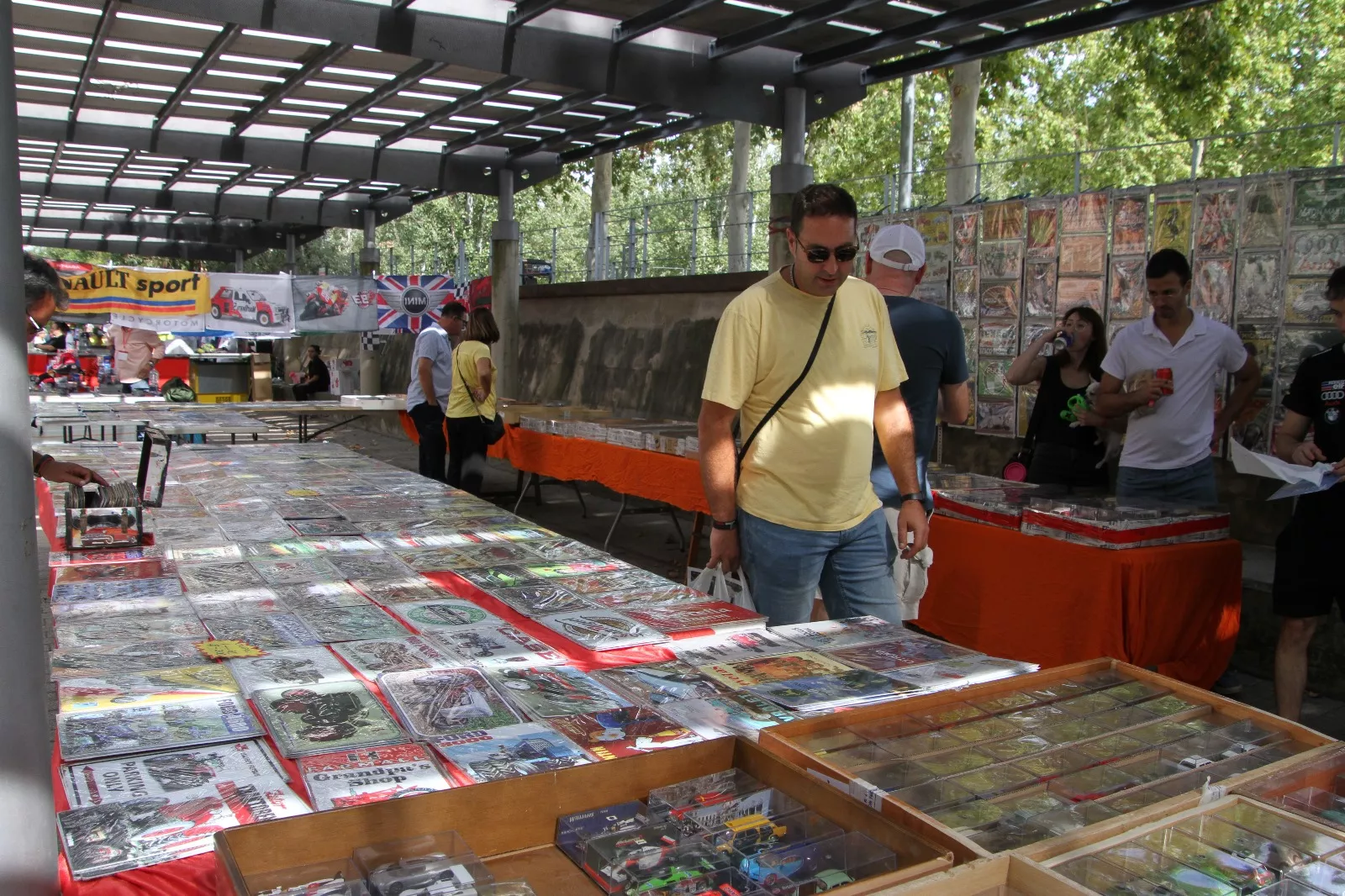 XVII Concentración de Vehículos Clásicos Ciudad de Monzón. Foto Carlos Neofato