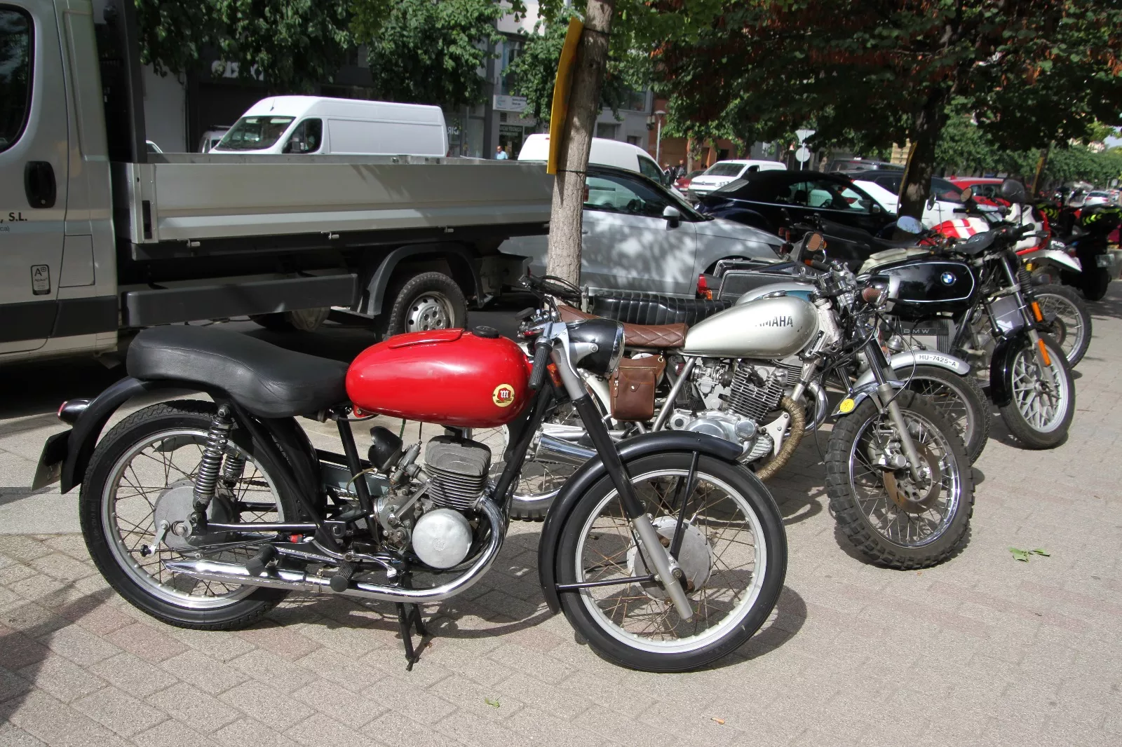 XVII Concentración de Vehículos Clásicos Ciudad de Monzón. Foto Carlos Neofato