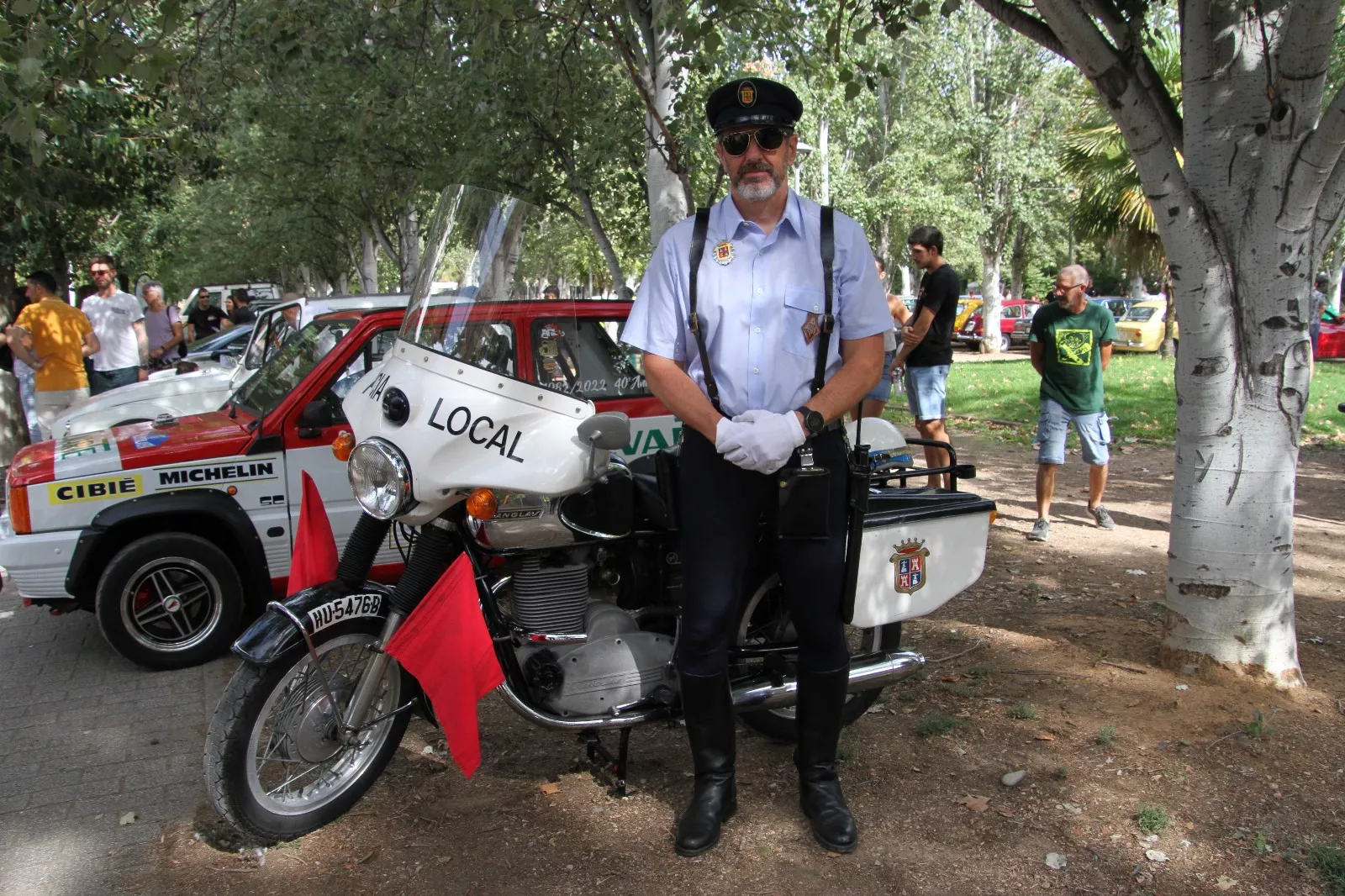 XVII Concentración de Vehículos Clásicos Ciudad de Monzón. Foto Carlos Neofato