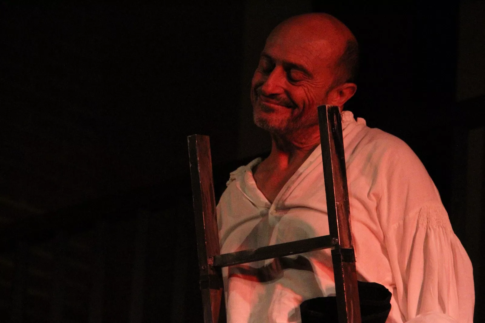 Pepe Viyuela y Sara Águeda en el Corral de Comedias de Robres. Foto Carlos Neofato